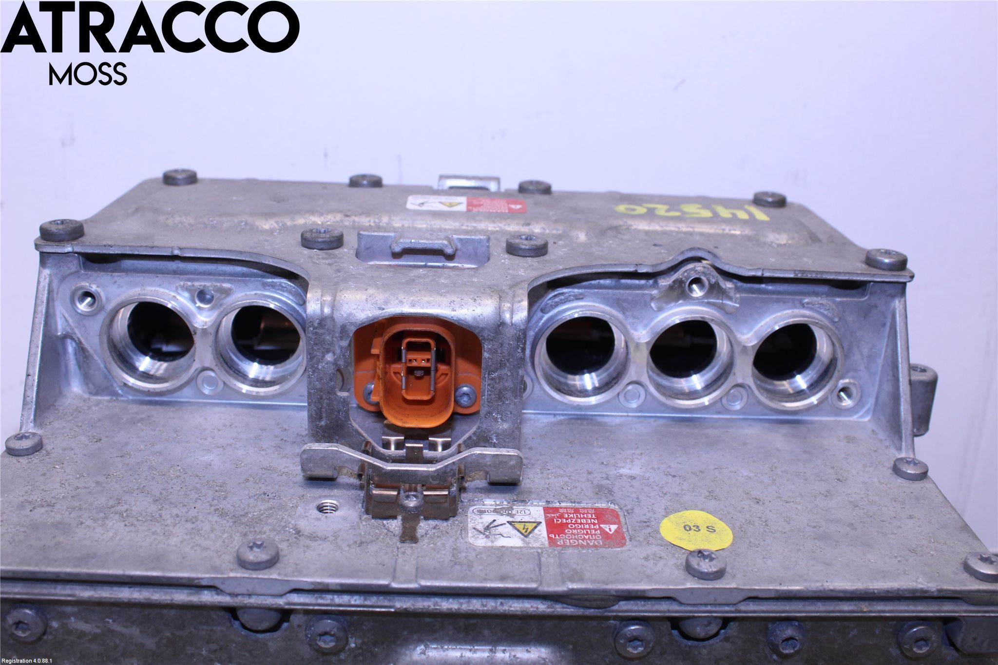 Volkswagen VW GOLF / E-GOLF VII 13-20 Inverter 12-)220V