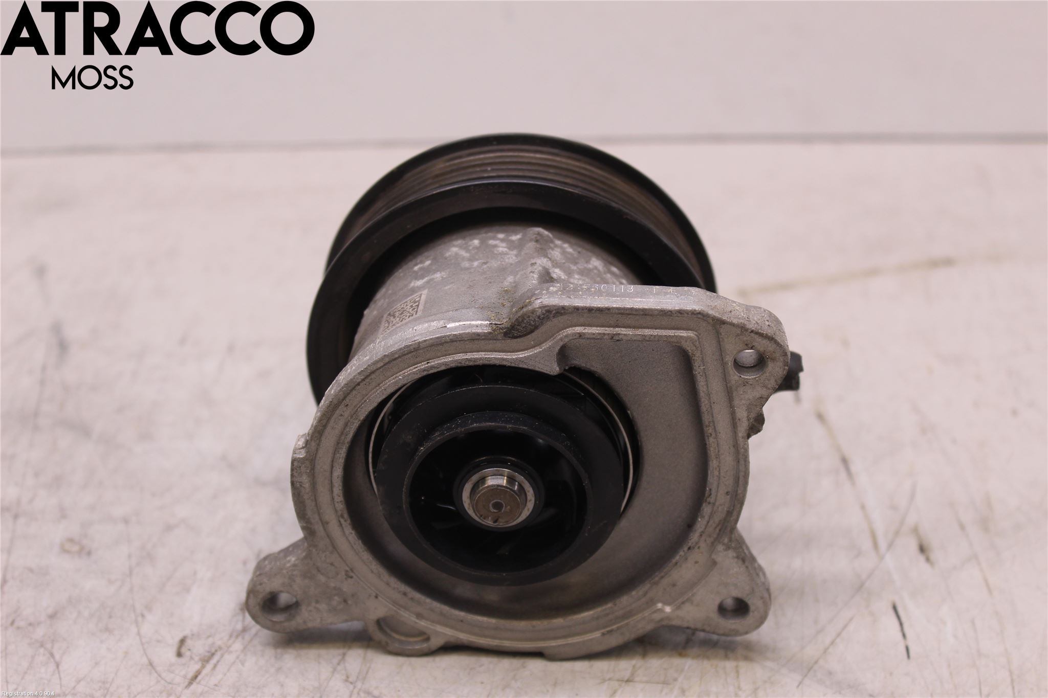 Volkswagen VW GOLF VI 09-13 Vannpumpe