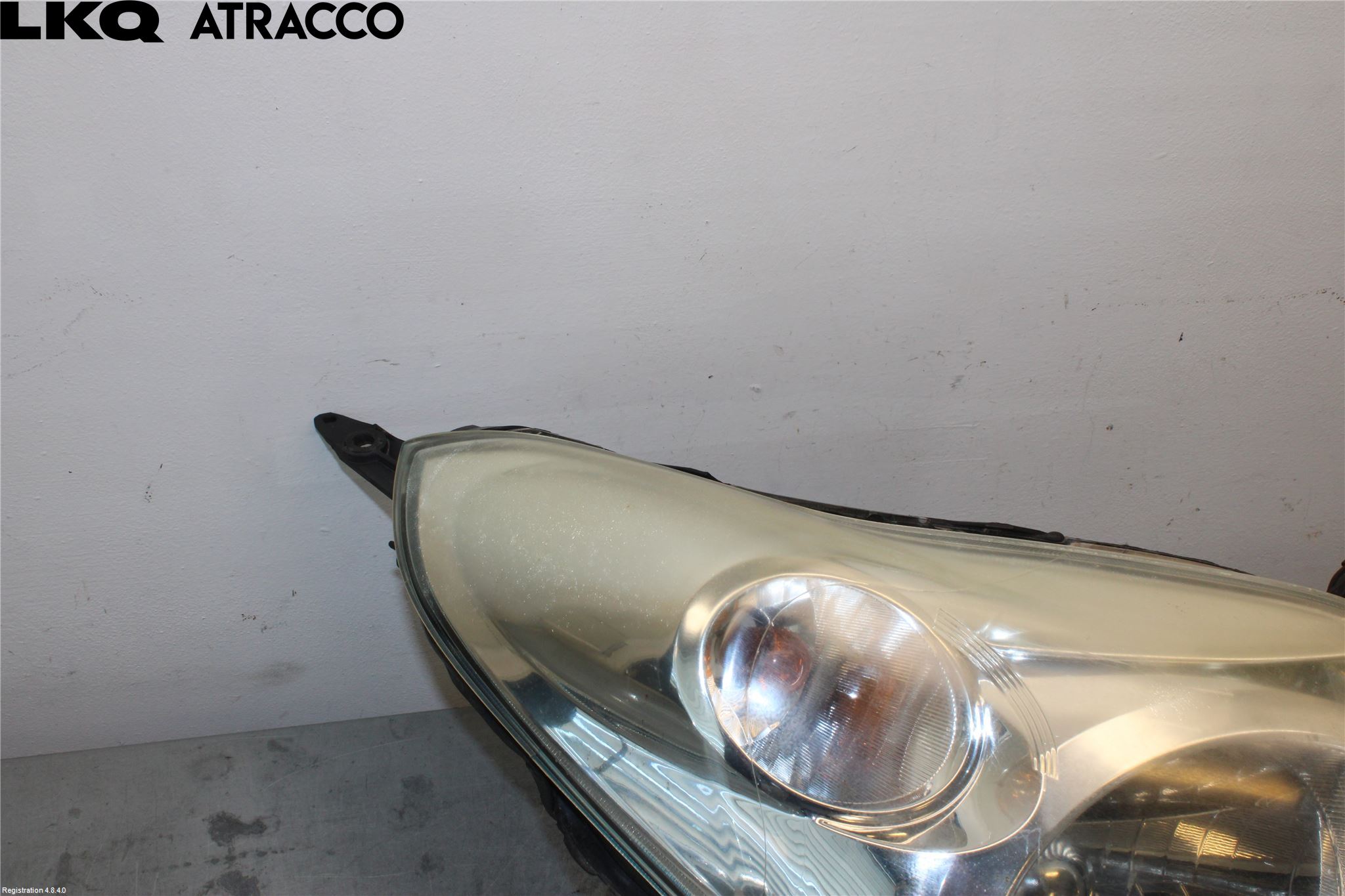 Suzuki ALTO 79-14 Frontlykt Høyre