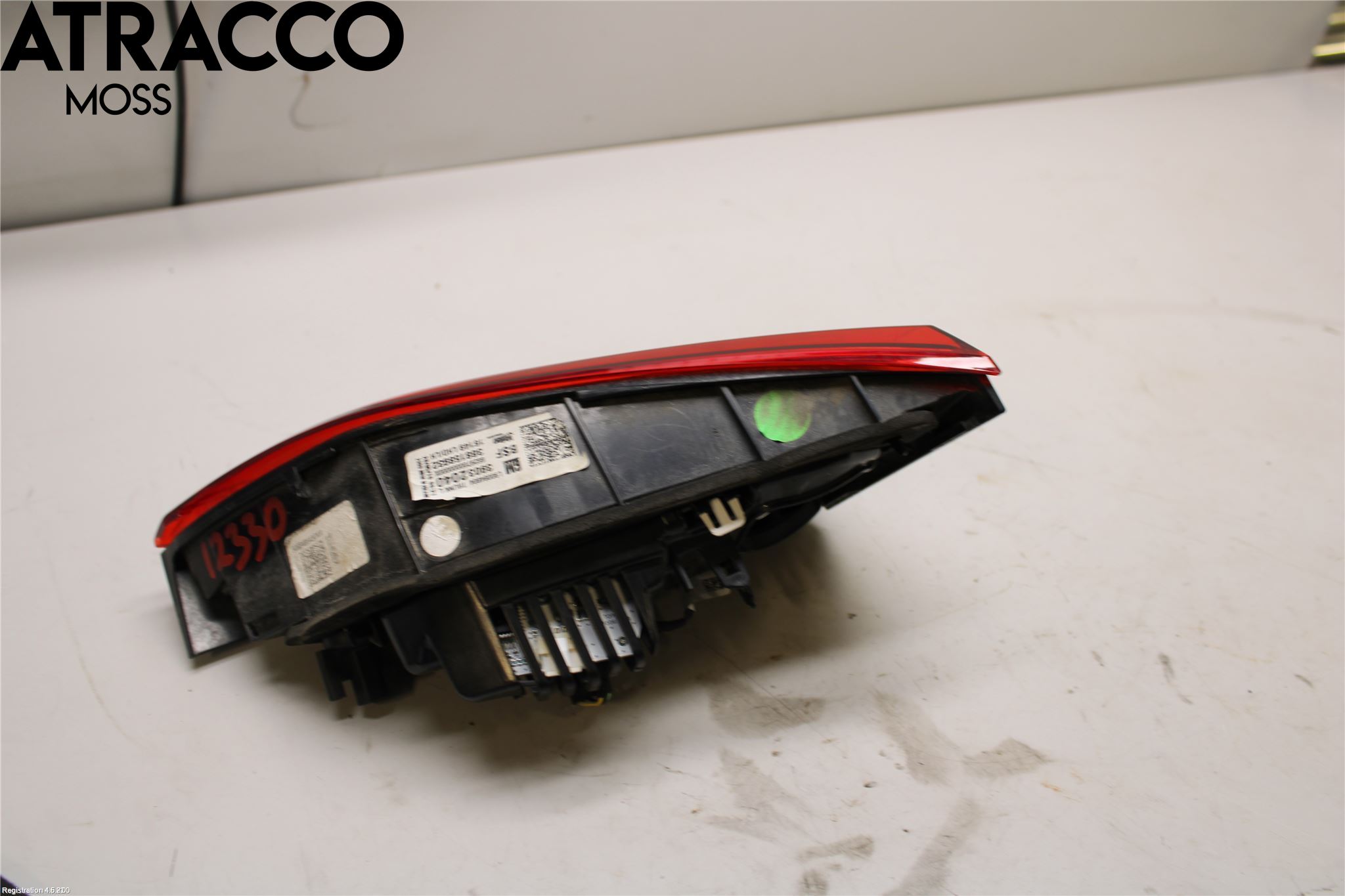 Opel ASTRA K 16-22 Baklykt Venstre  På Luke(Indre