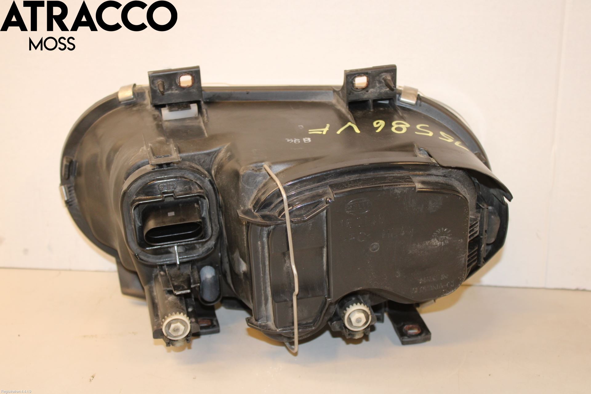 Volkswagen VW GOLF IV 98-06 Frontlykt Venstre