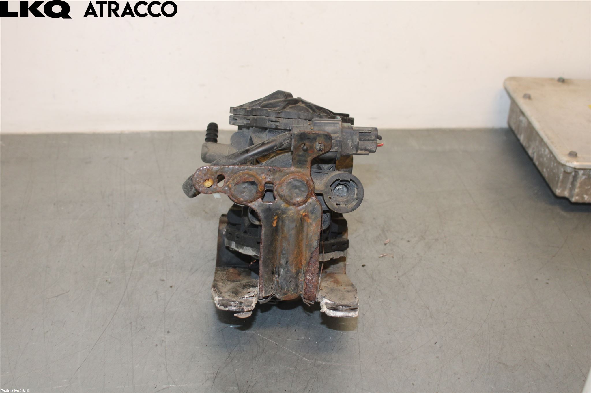 Tesla MODEL S 13- Vacuumpumpe