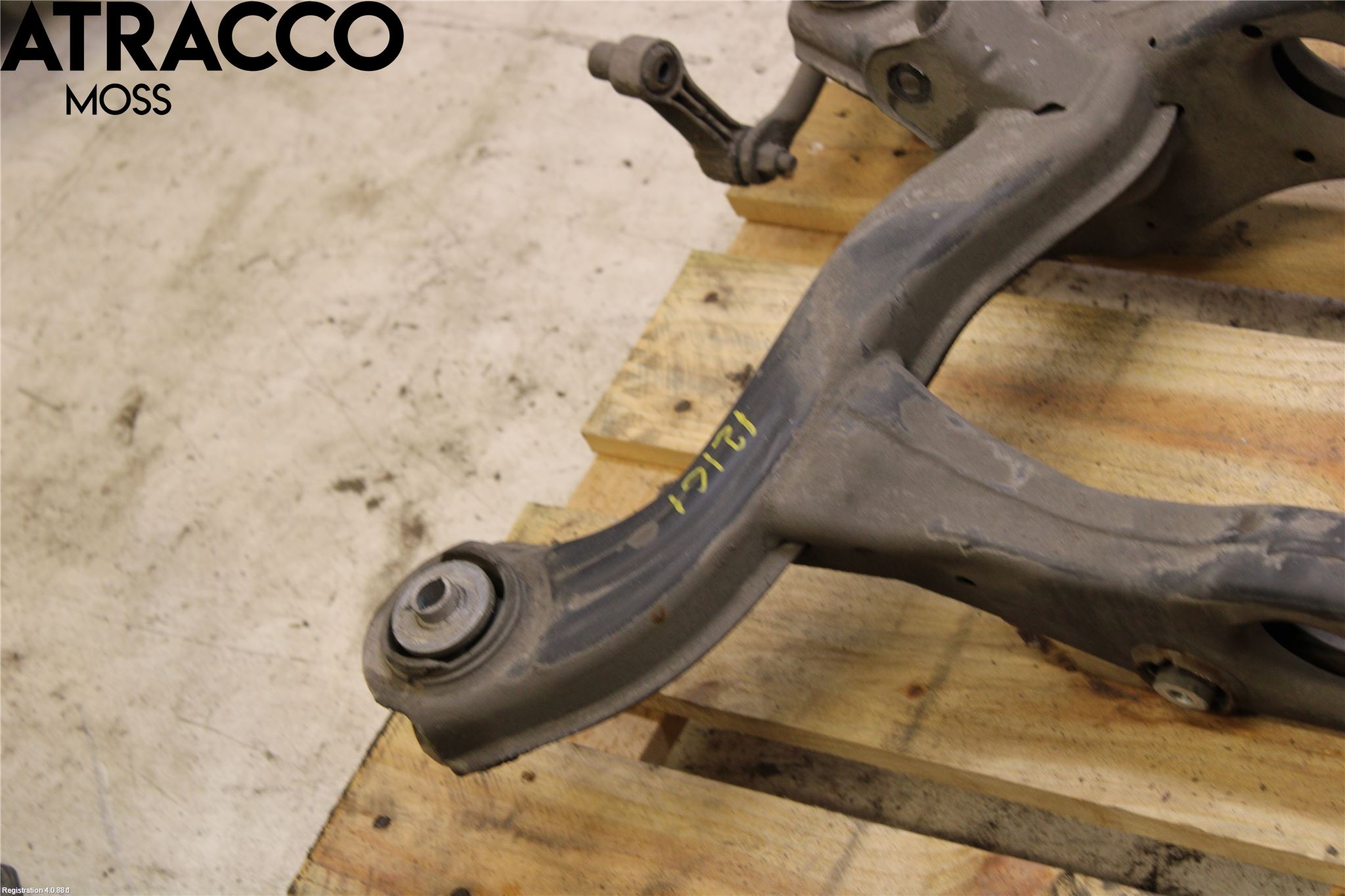 Mercedes-Benz MB CLA-KLASS (C117/X117) 13-19 Bakaksel Feste Travers-Ramme