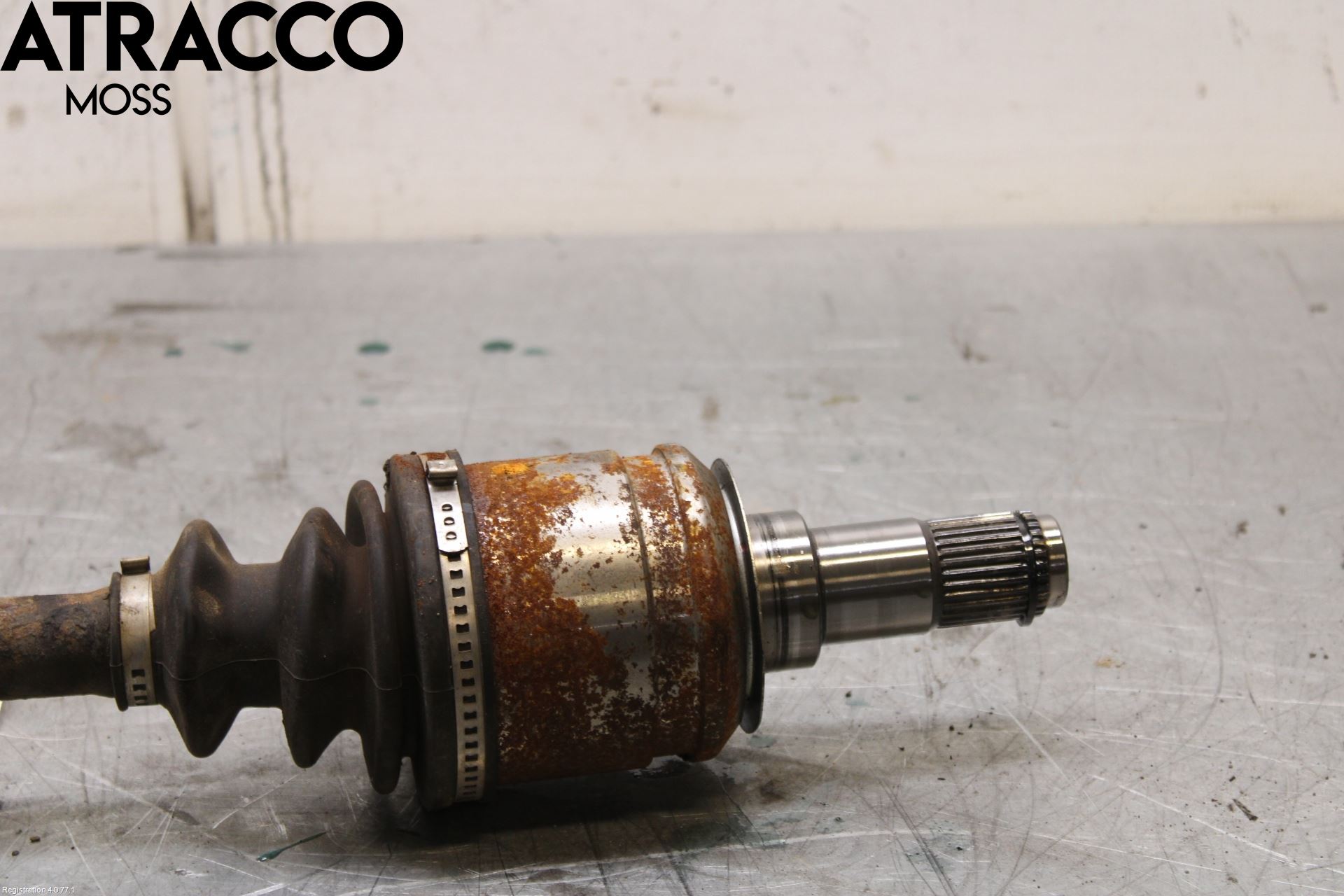 Toyota LANDCRUISER Drivaksel Foran Kompl Venstre