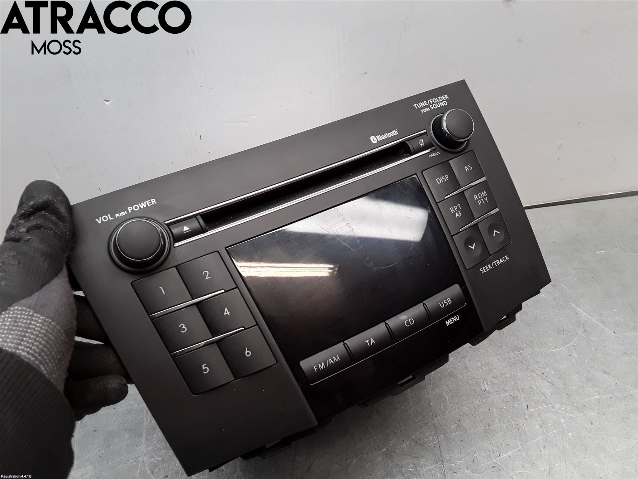 Suzuki KIZASHI Stereo Radio