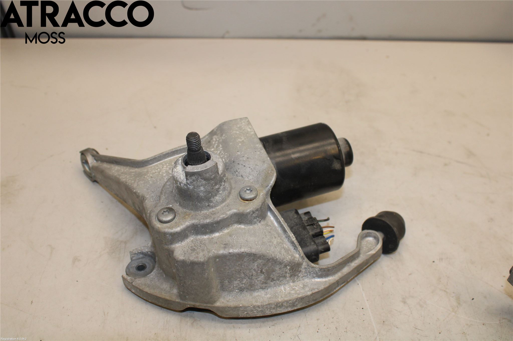 Ford TRANSIT/TOURNEO CONNECT 13-22 Viskermotor Frontrute