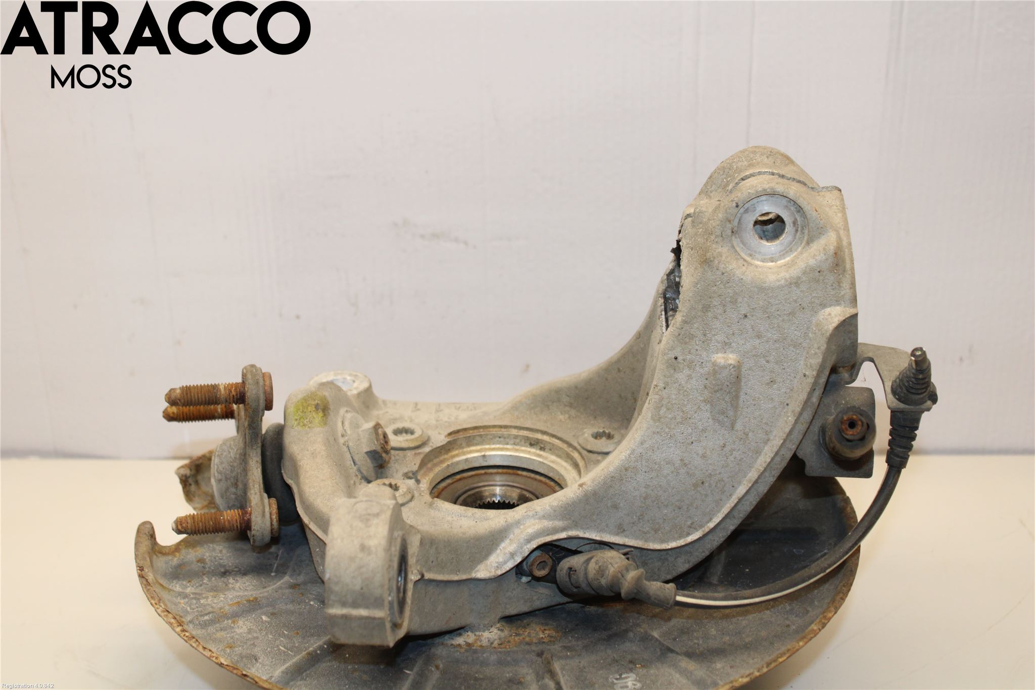 Volkswagen VW PASSAT 11-14 Spindel Hf