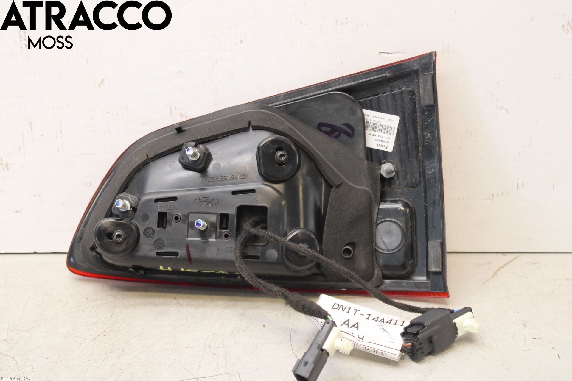 Ford ECOSPORT 17- Baklykt Høyre  På Luke(Indre)