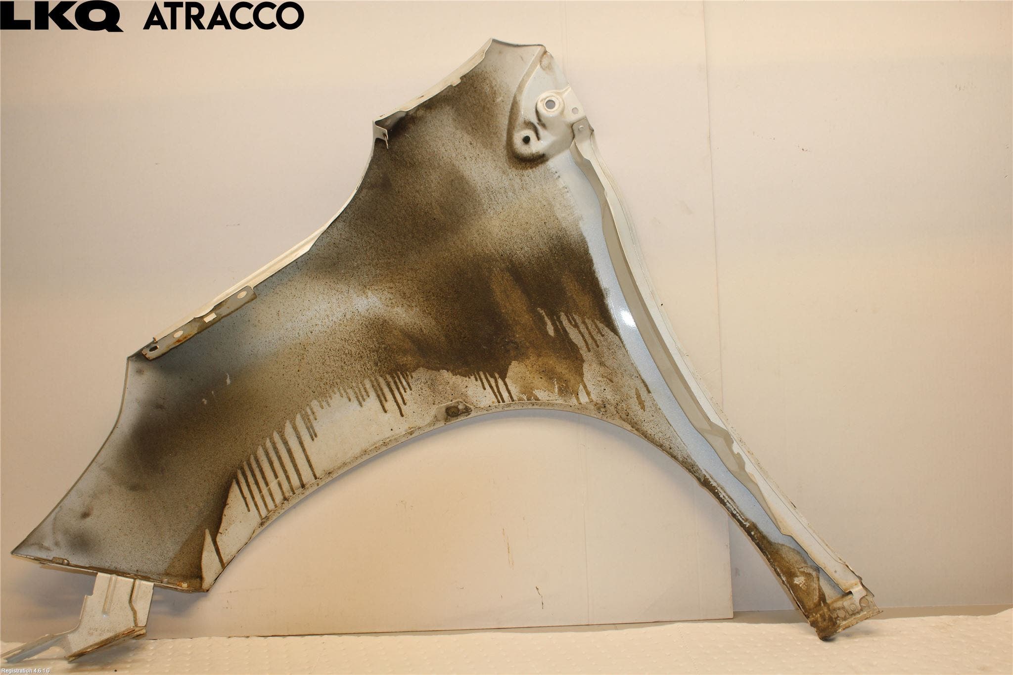 Peugeot 2008 13-20 Skjerm Foran Høyre