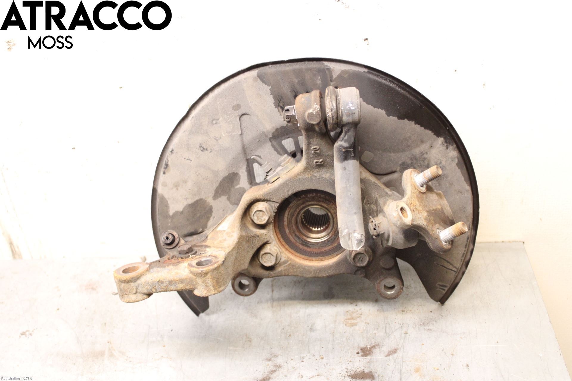 Toyota RAV4 13-18 Spindel Hf