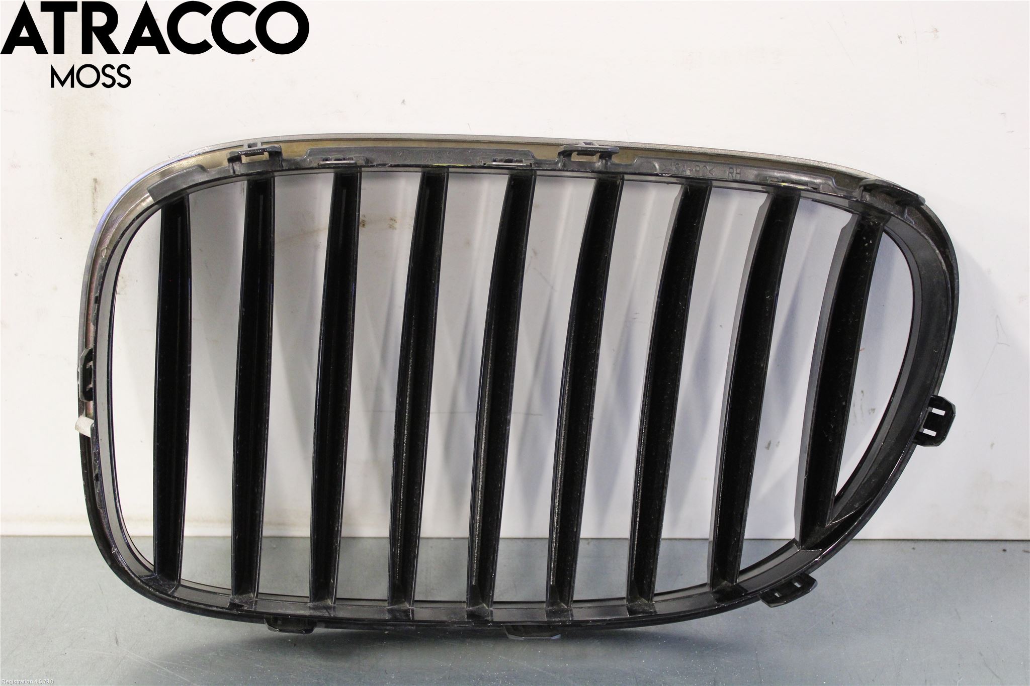 BMW 7 F01/02/03/04 09-15 Grilldel Høyre