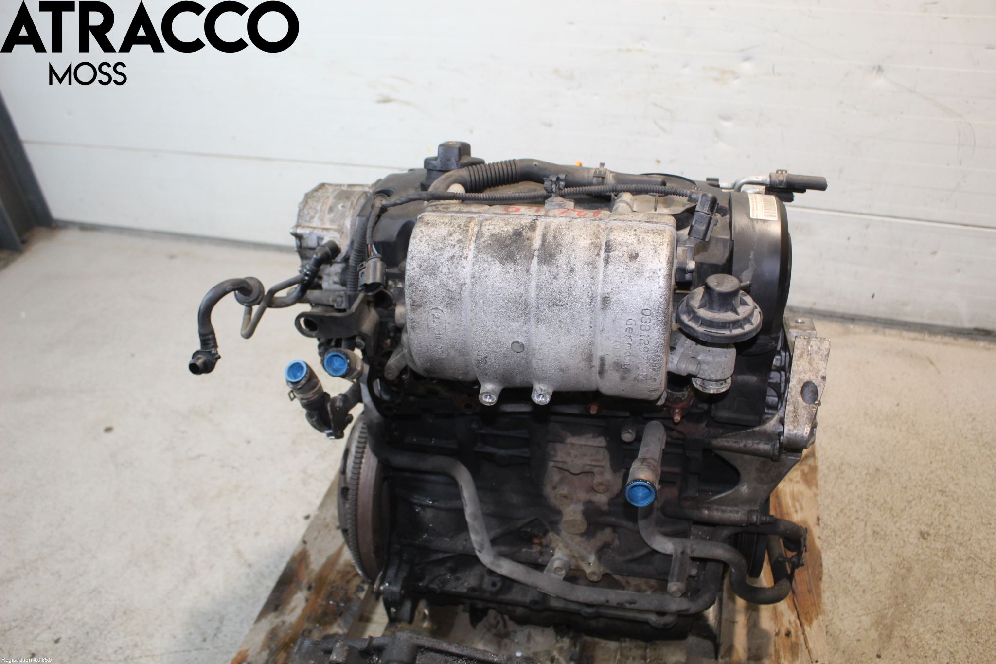 Volkswagen VW CADDY      04-10 Motor Diesel