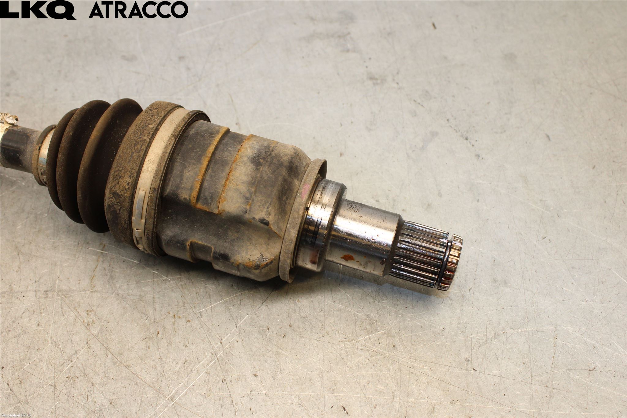 Toyota AURIS 13-19 Drivaksel Foran Kompl Venstre