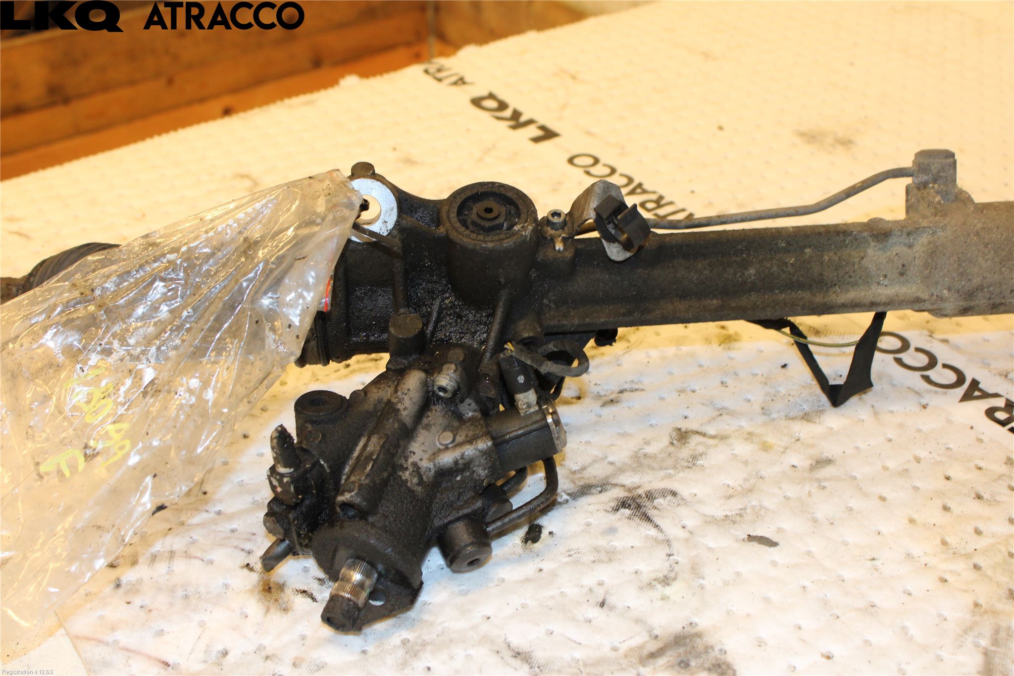 BMW 5 F10/F11/F18 09-17 Servo Snekke - Tannstang