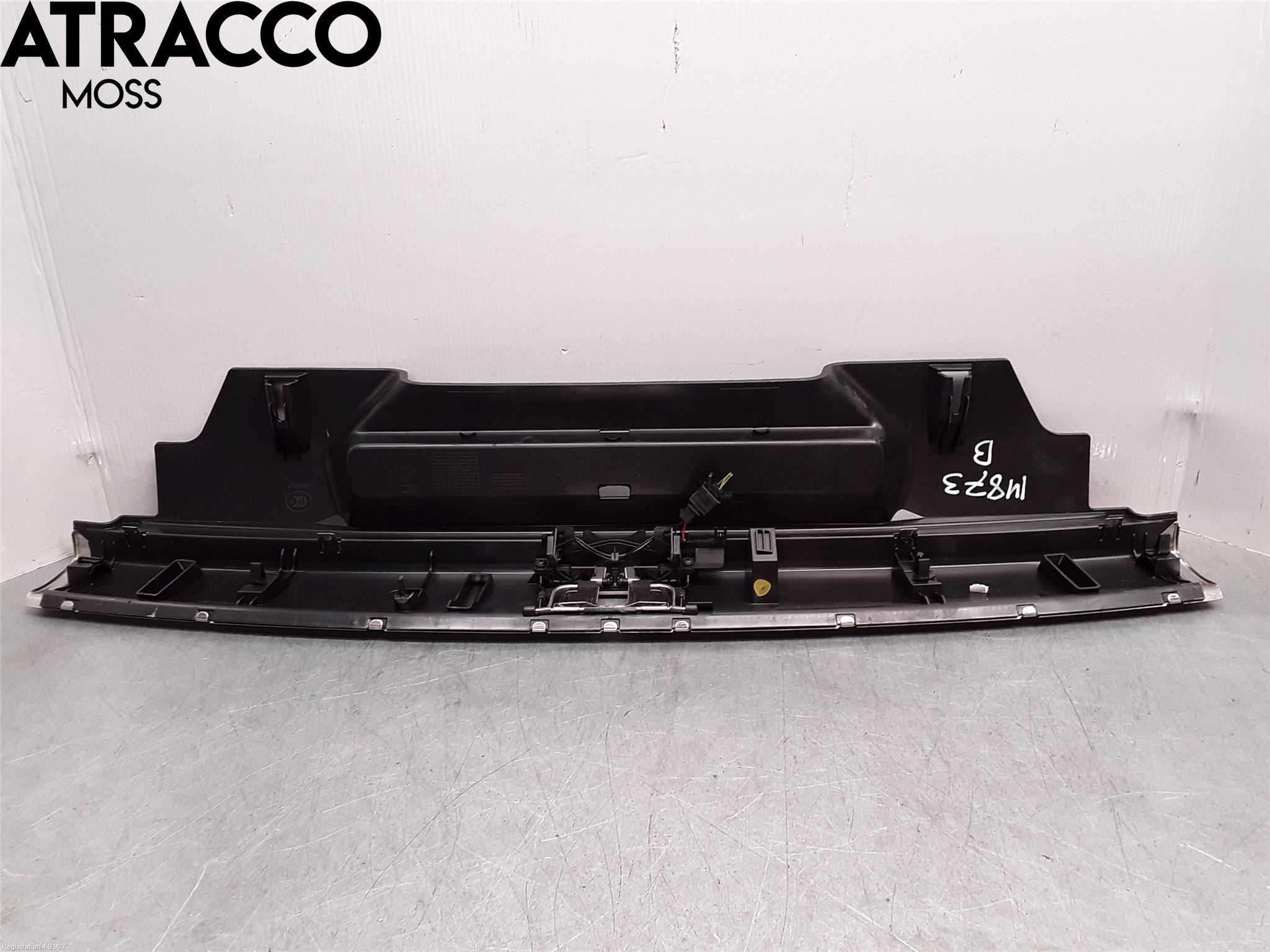 Audi Q5 09-16 Innr Bakluketrekk