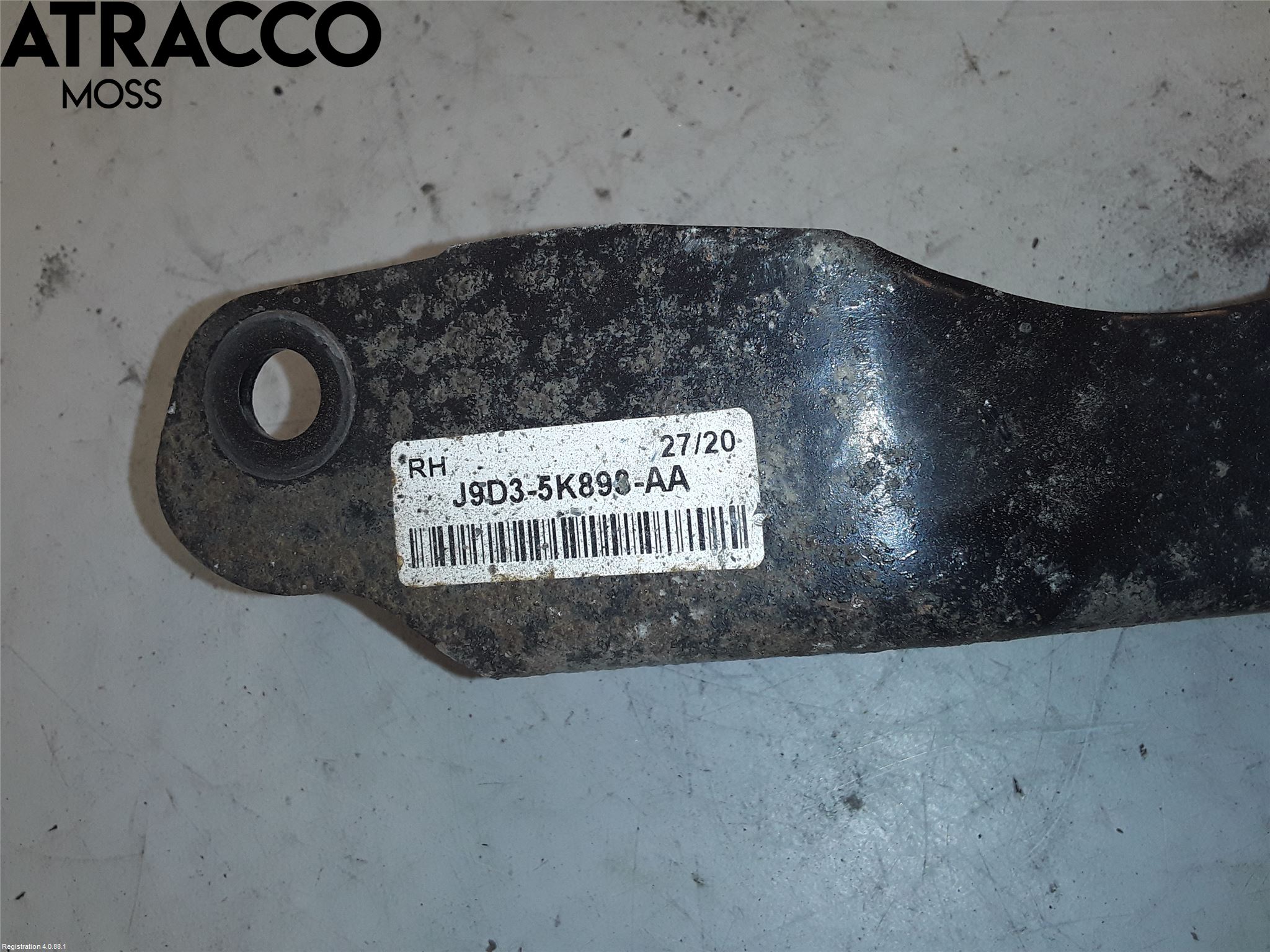 Jaguar I-PACE 18- Bakaksel Momentstag