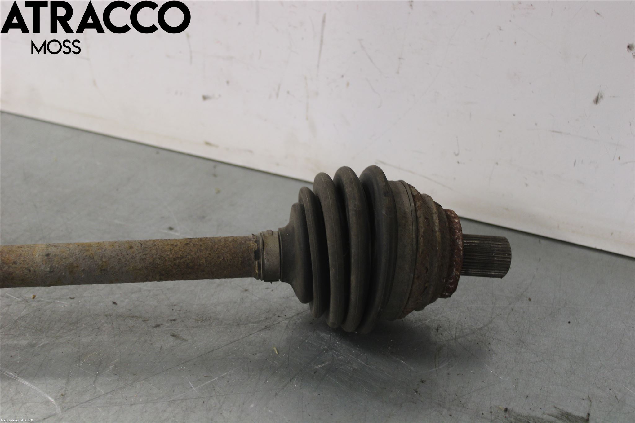 Volkswagen VW GOLF V 04-09 Drivaksel Bak Kompl Venstre