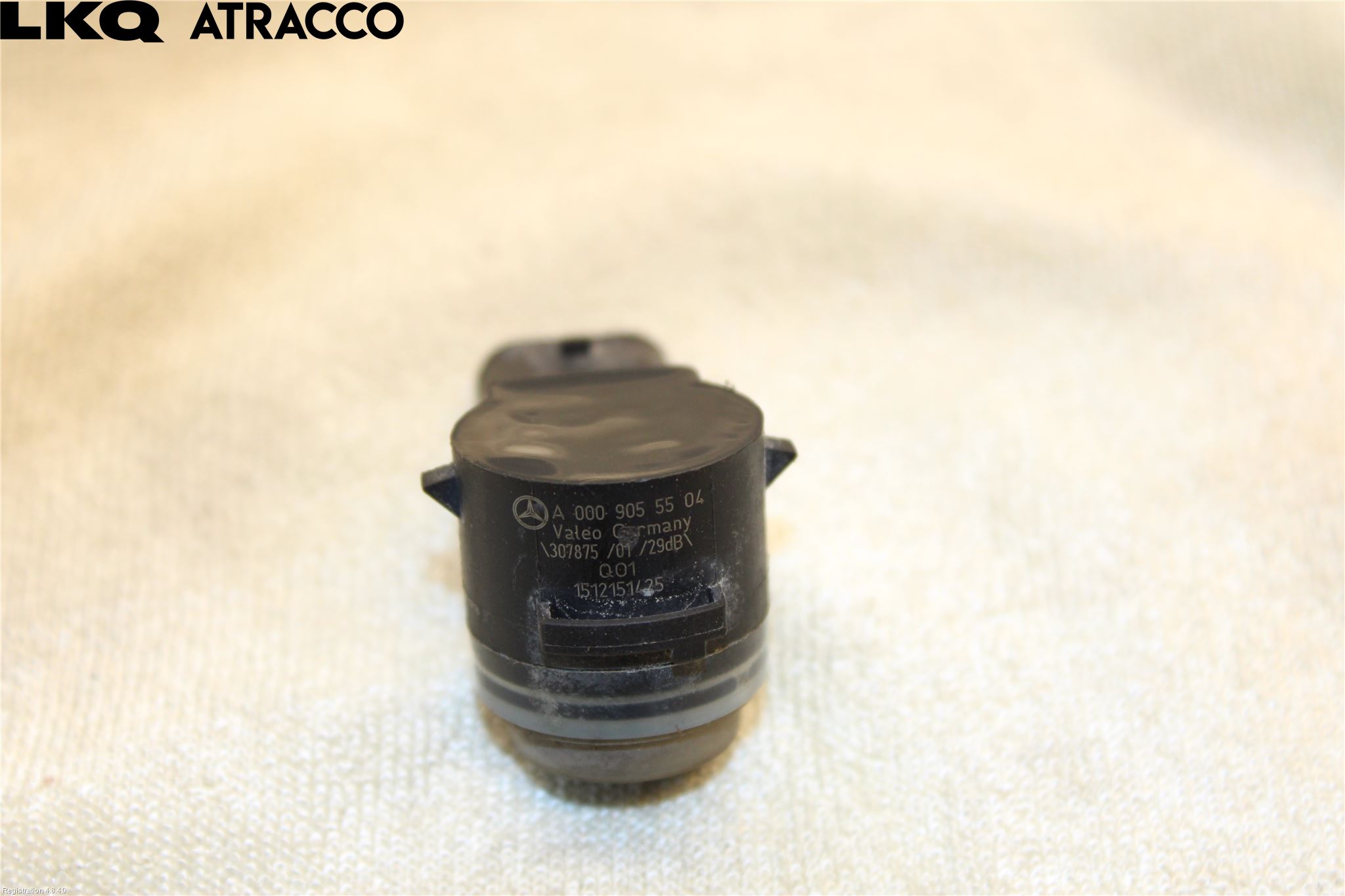 Mercedes-Benz MB C-KLASS (W205) 14-21 Sensor Parkering Front