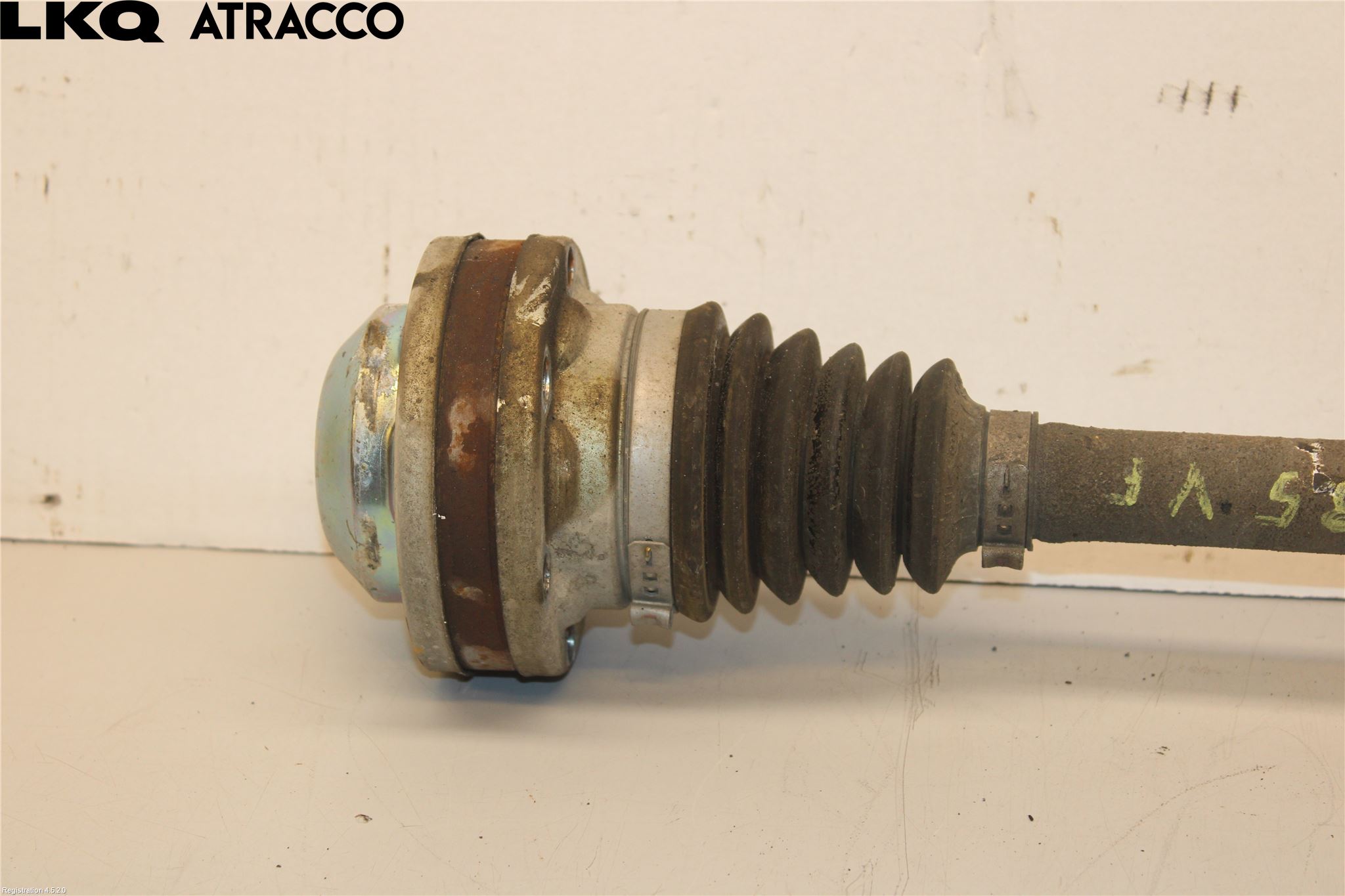 Skoda YETI Drivaksel Foran Kompl Venstre