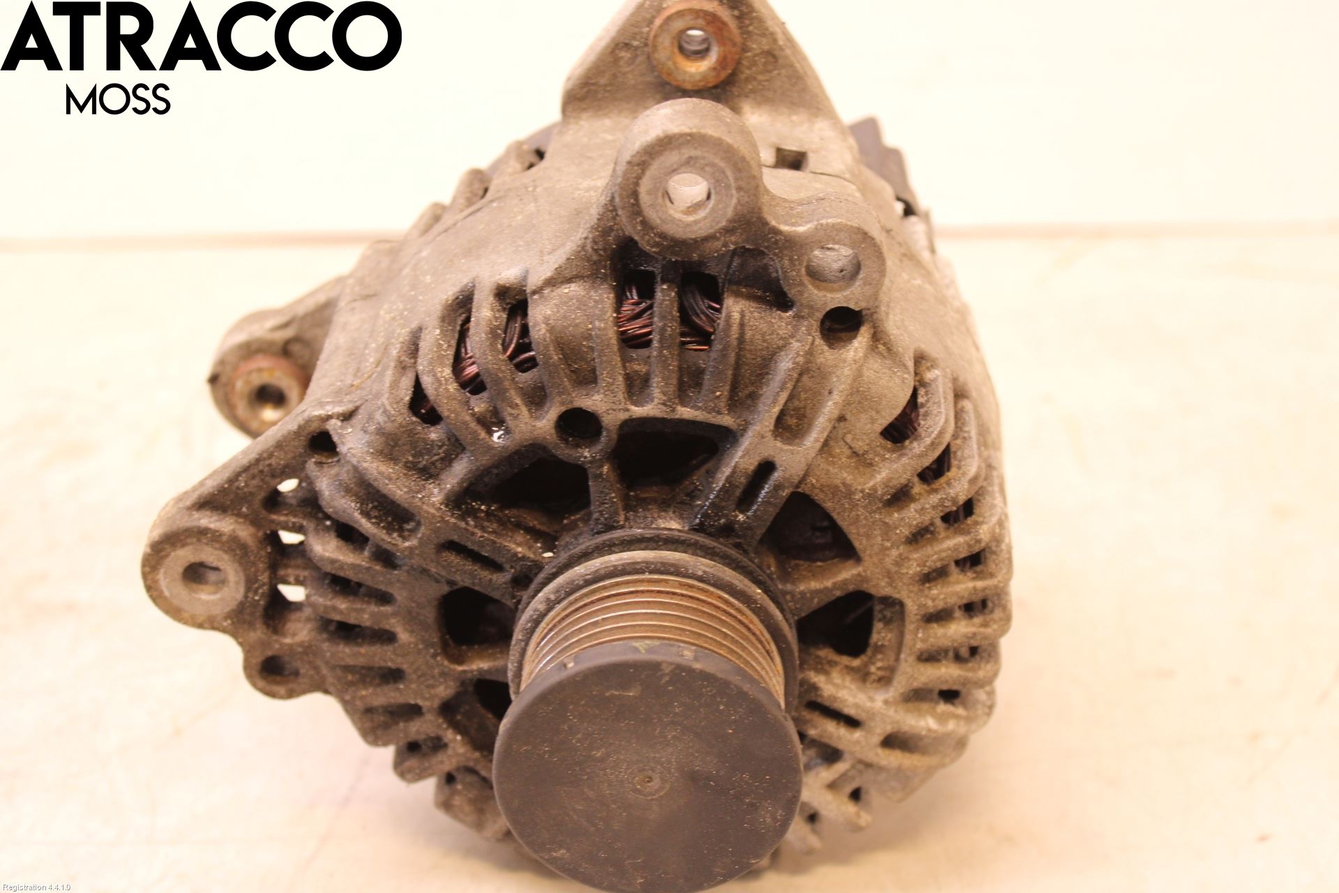 Skoda SUPERB 09-15 Dynamo