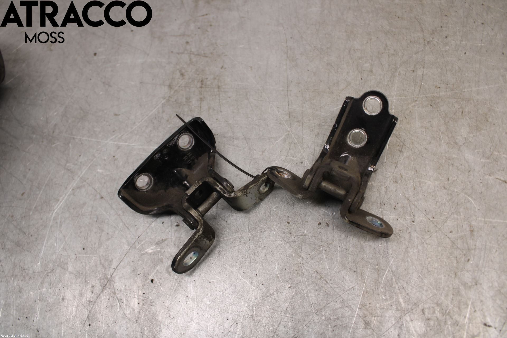 Kia SOUL 09- Dørhengsel