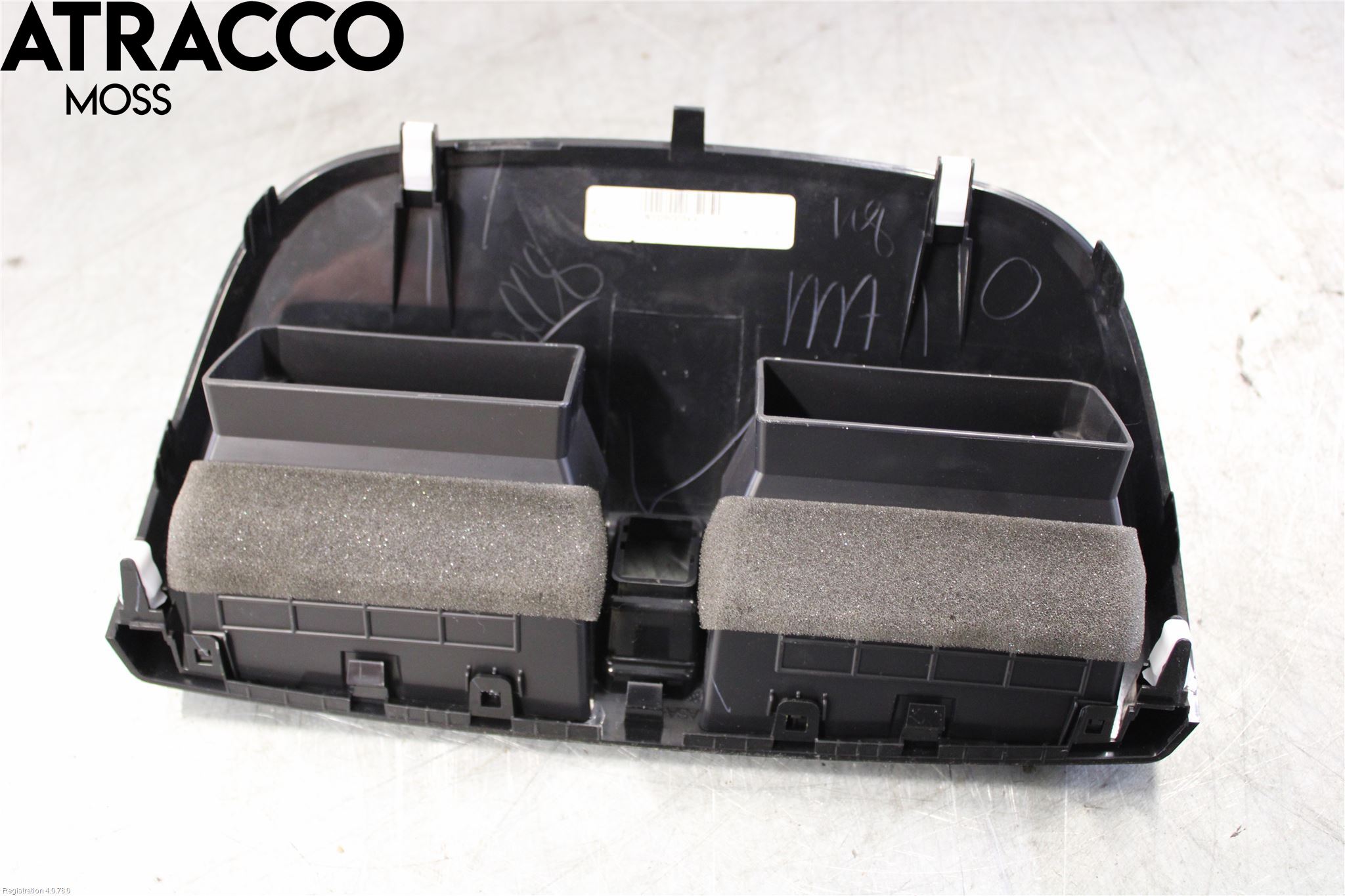 Mitsubishi SPACE STAR 13- Dashbord Kanal - Dyse