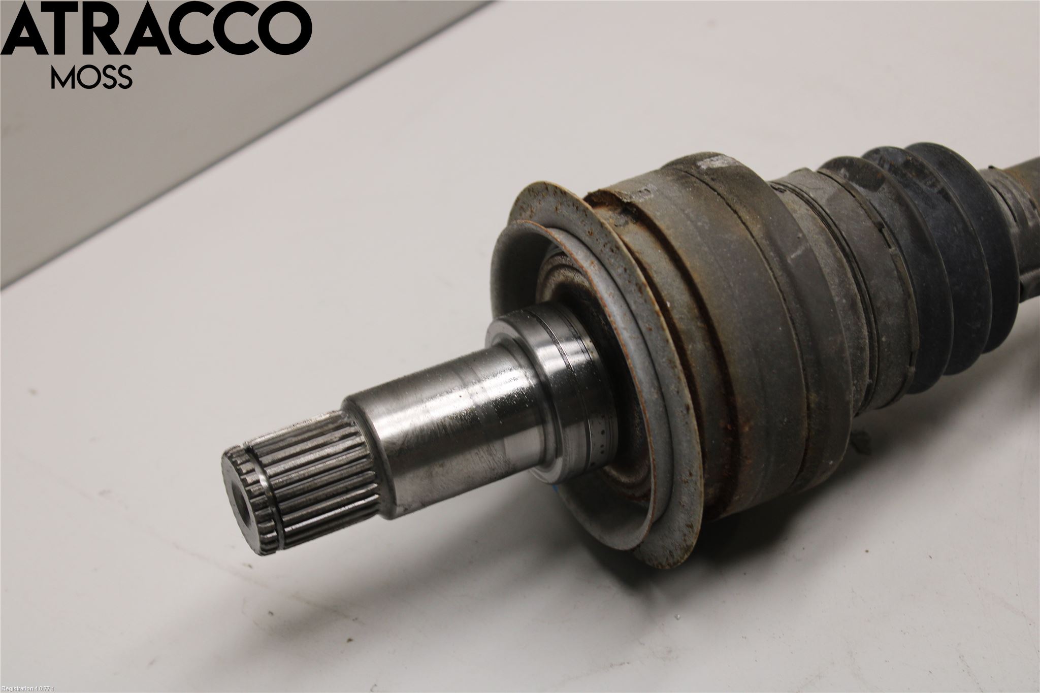 Mercedes-Benz MB C-KLASS (W205) 14-21 Drivaksel Bak Kompl Høyre