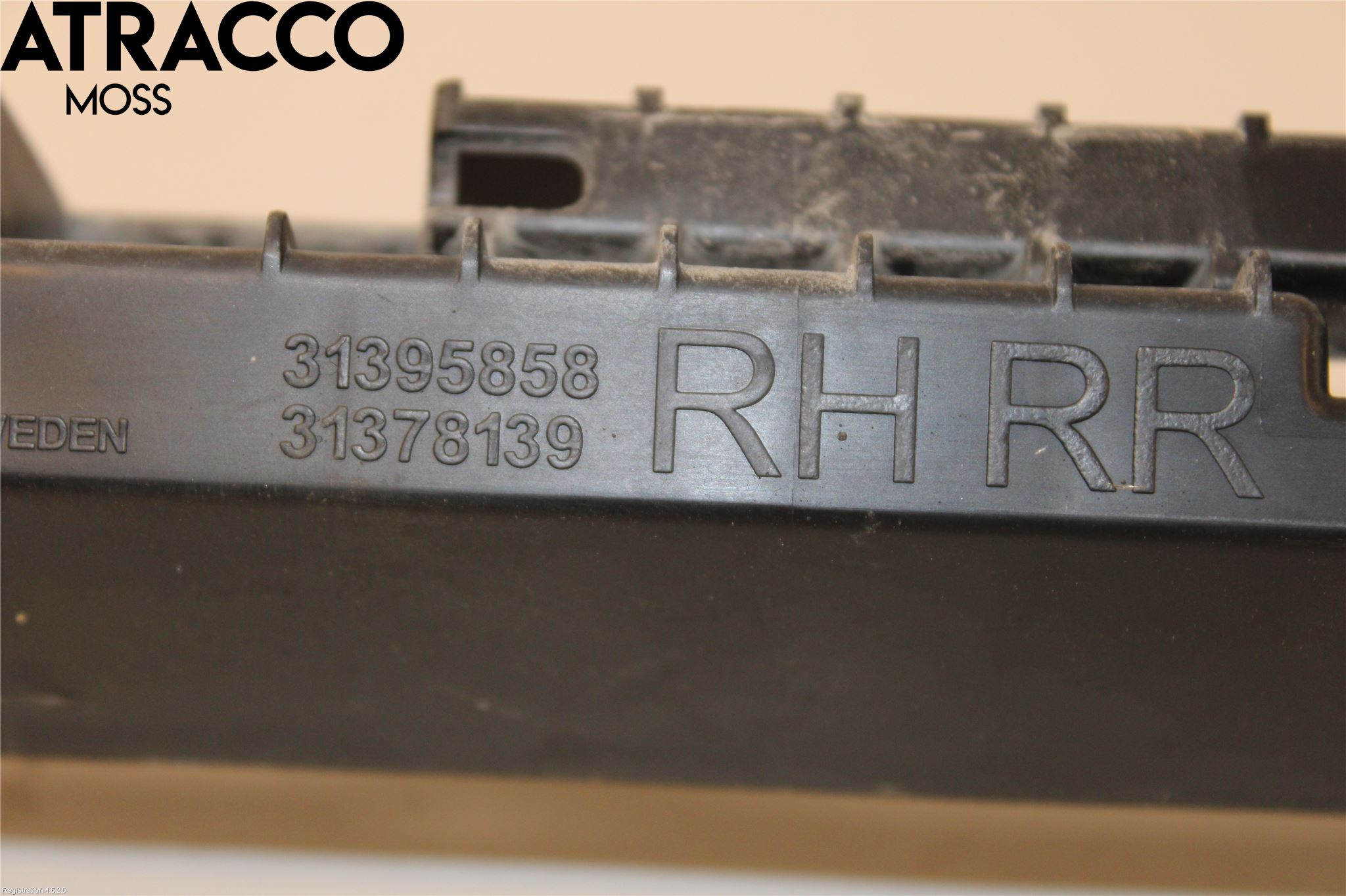 Volvo XC90/RECHARGE 16- List Høyre Side