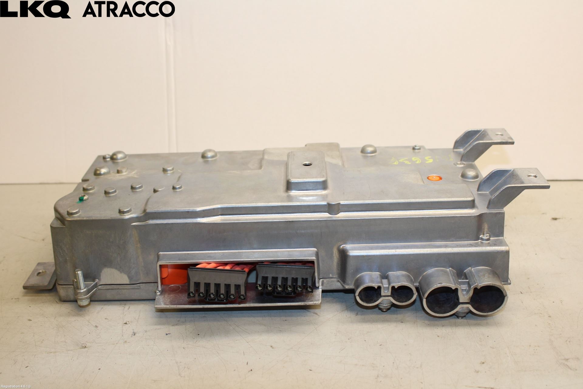 Tesla MODEL S 13- Inverter 12-)220V