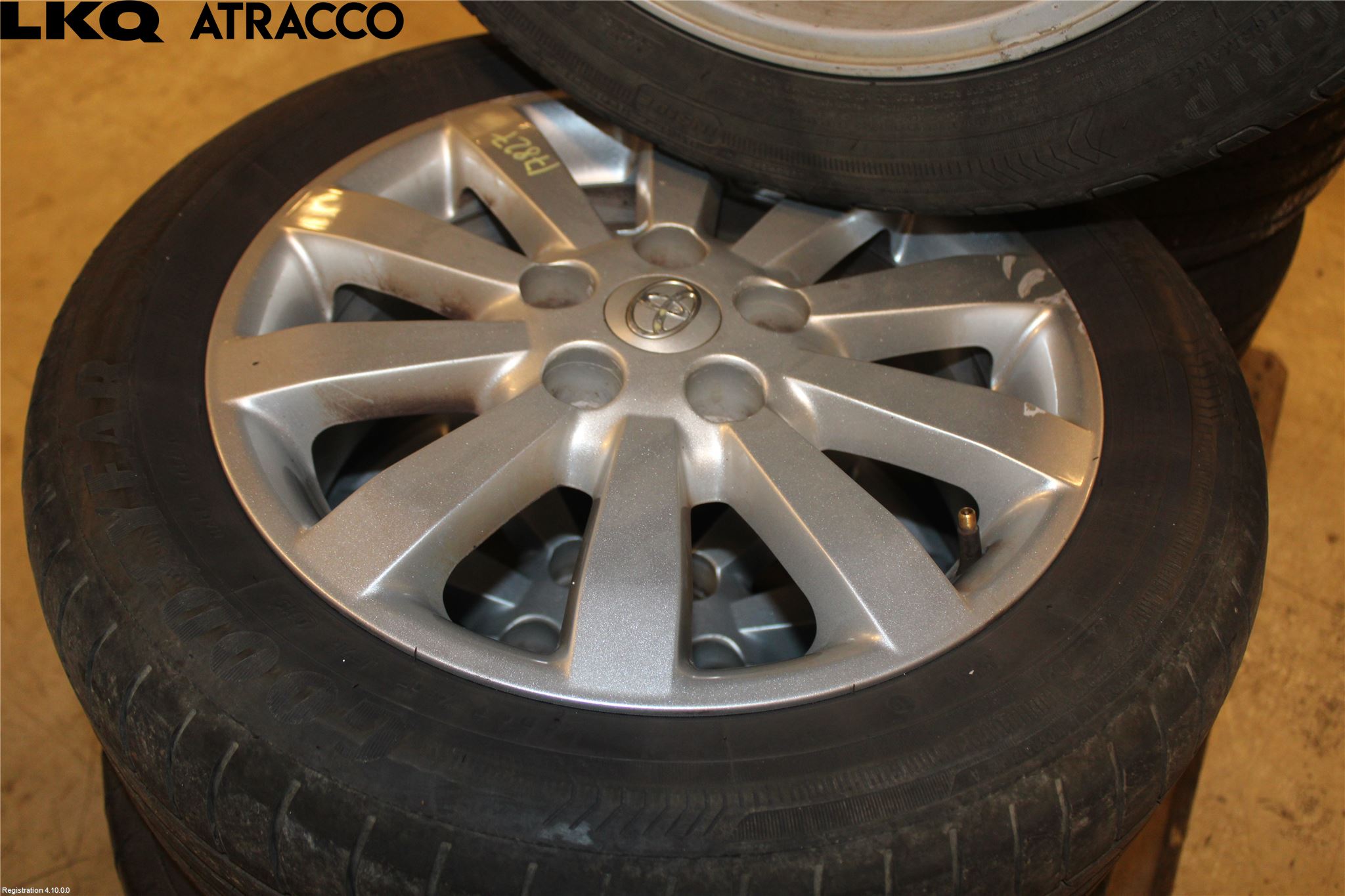 Toyota AURIS 10-12 Dekk Sommer På Alu Felg 4Stk