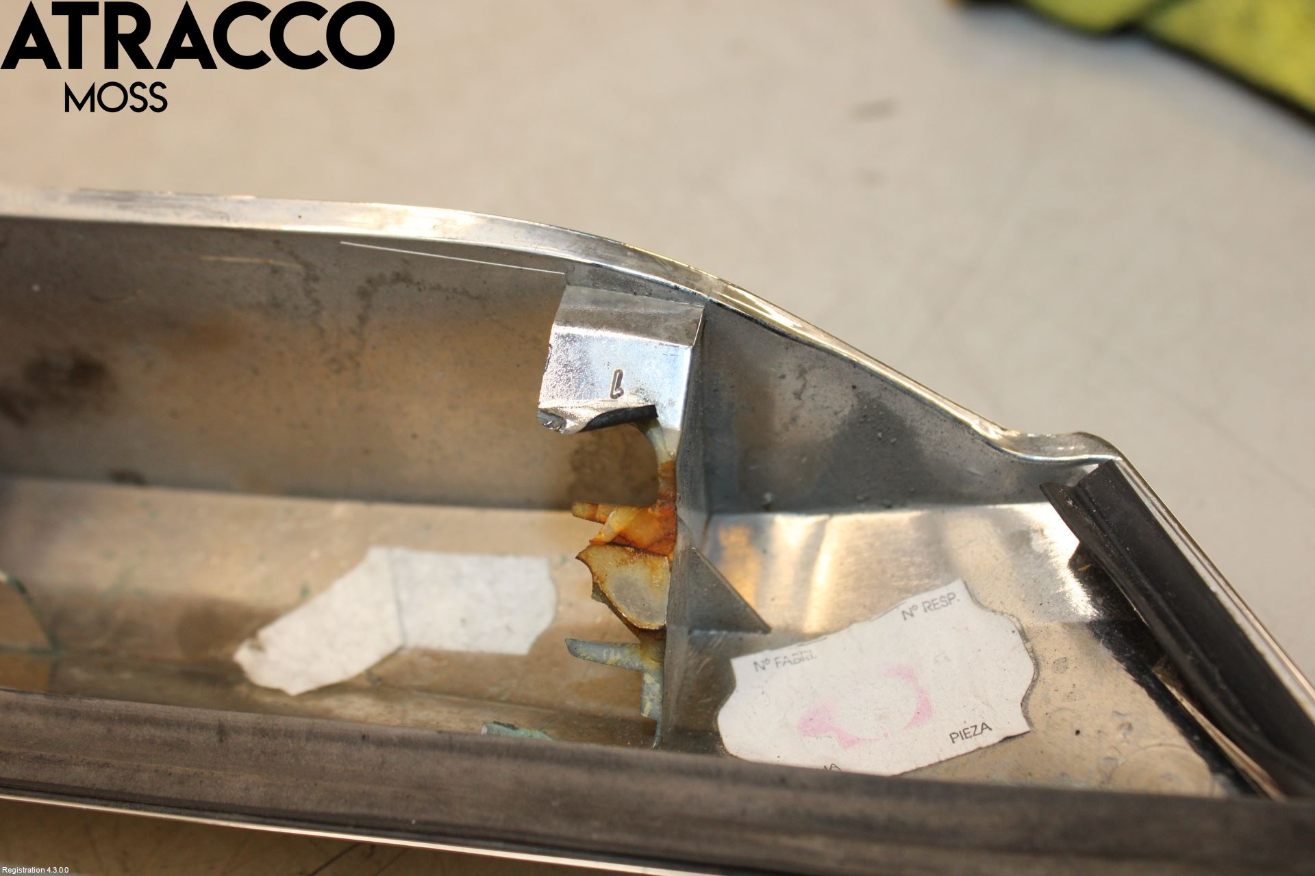 Toyota AVENSIS 09-15 Bakluke Handtak Ytre