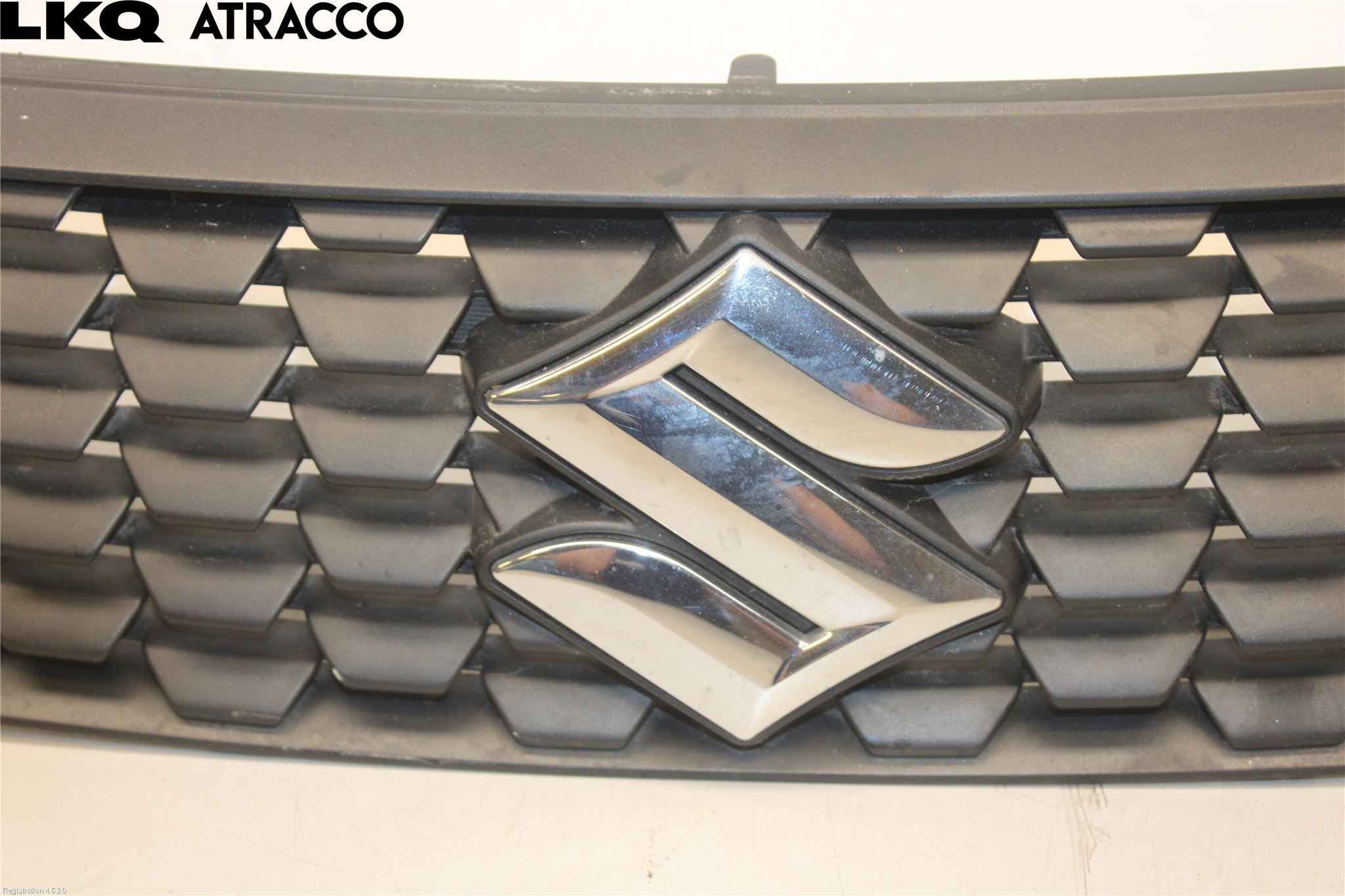 Suzuki SWIFT 11-16 Grill Komplett