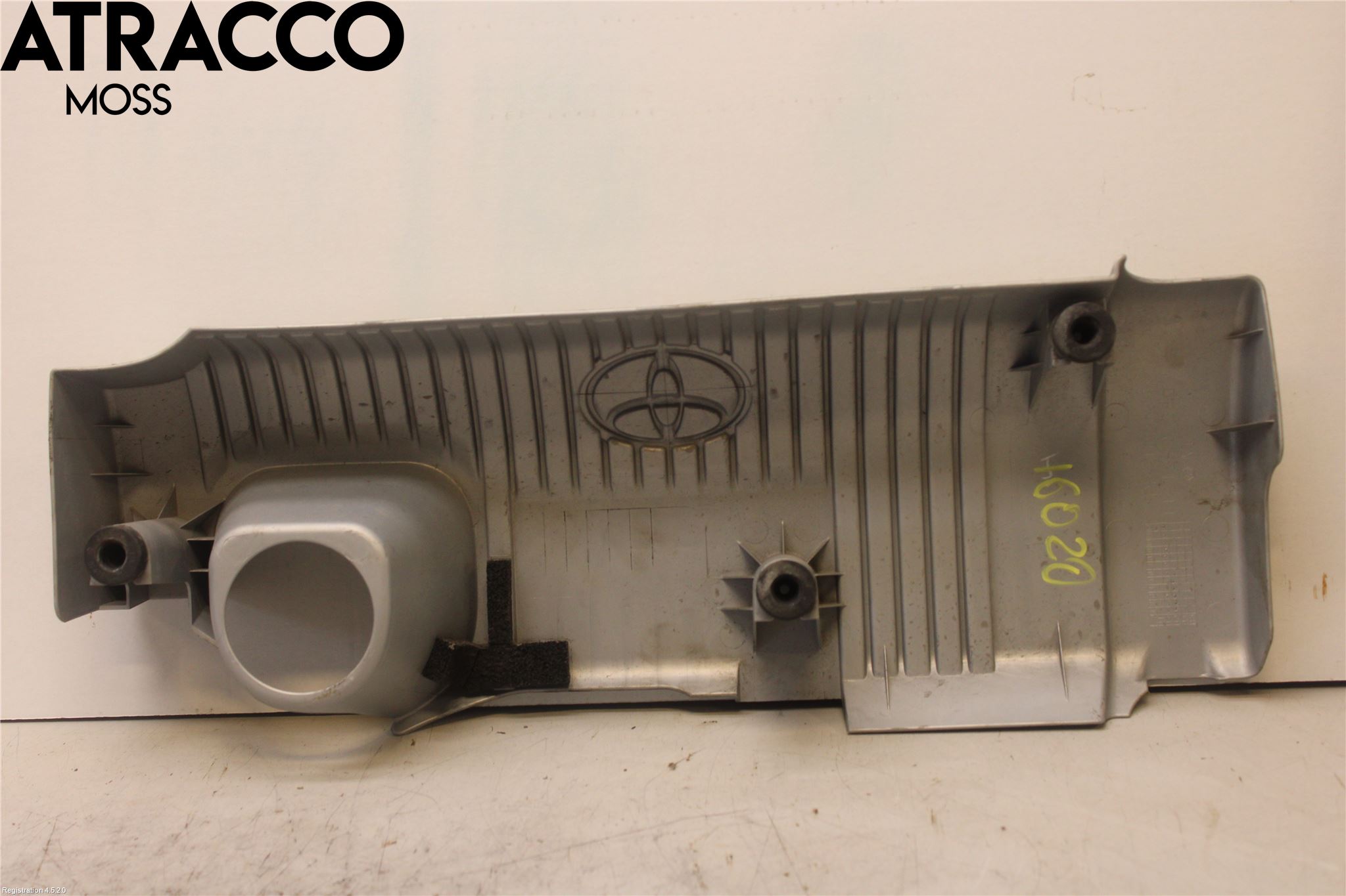 Toyota YARIS XP130 12-14 Motor Deksel Over Motor