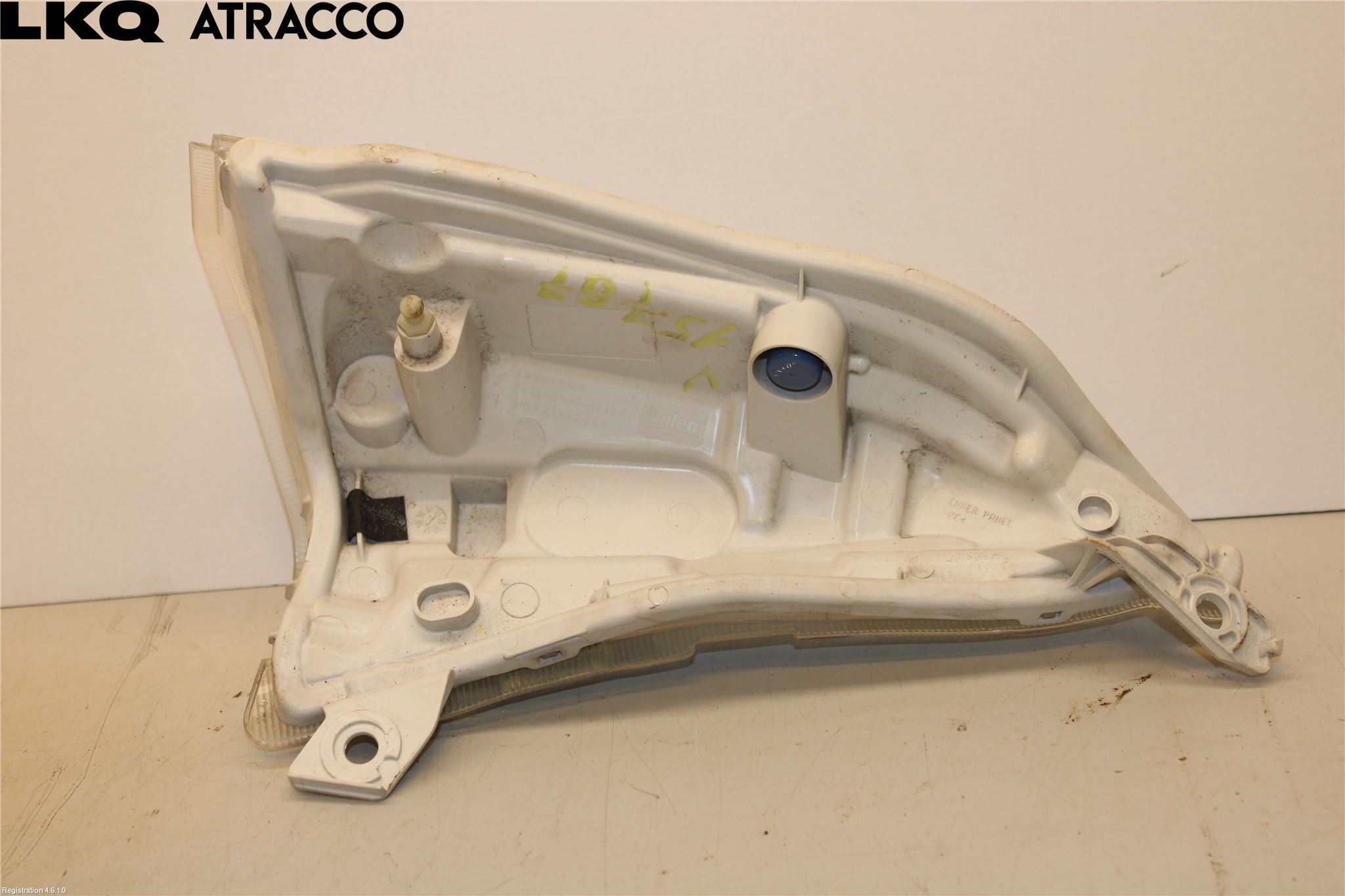 Nissan LEAF 11-17 Frontlykt Hus Venstre