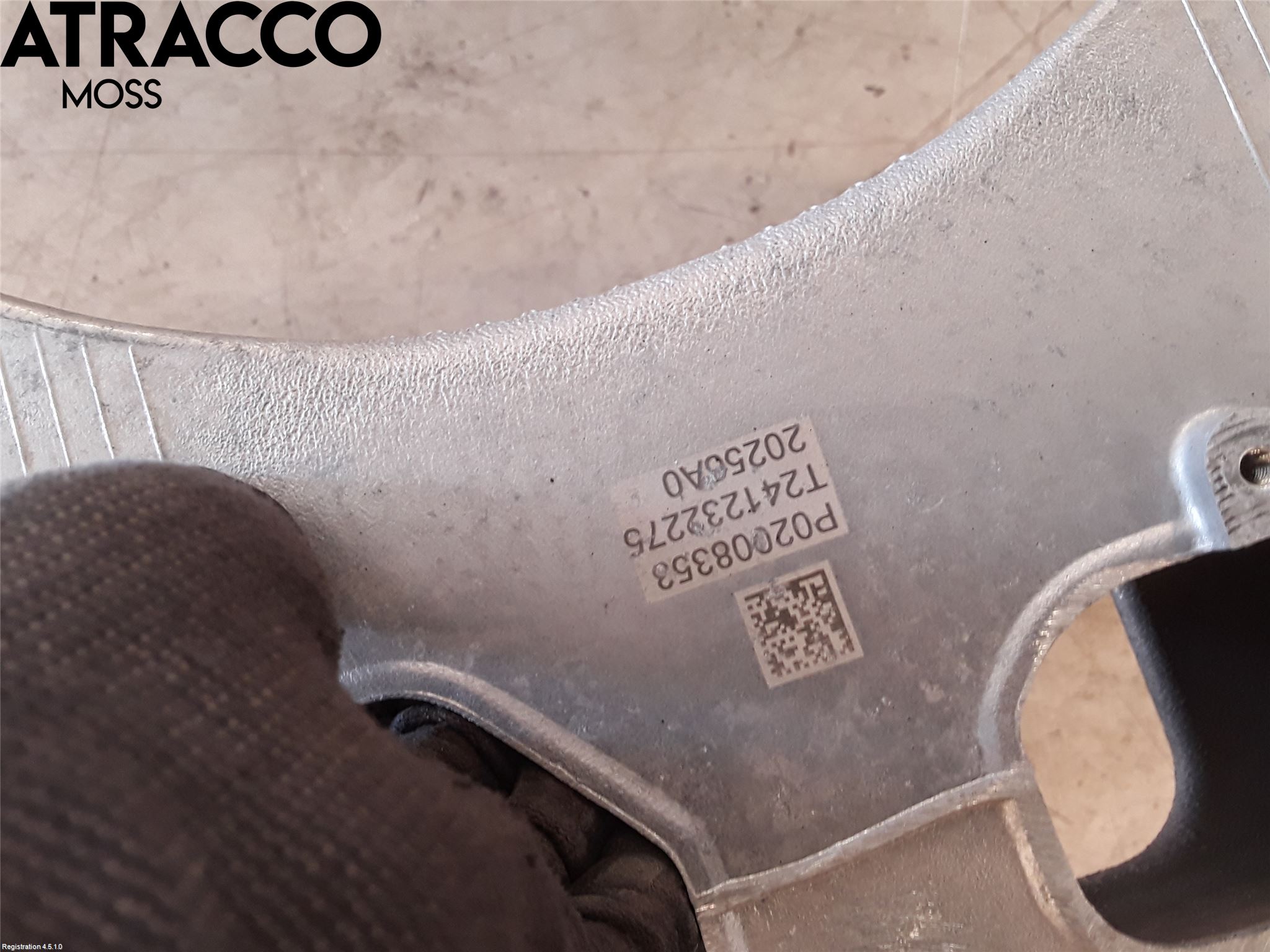 Volvo XC40/RECHARGE 18- Bakaksel Feste Travers-Ramme