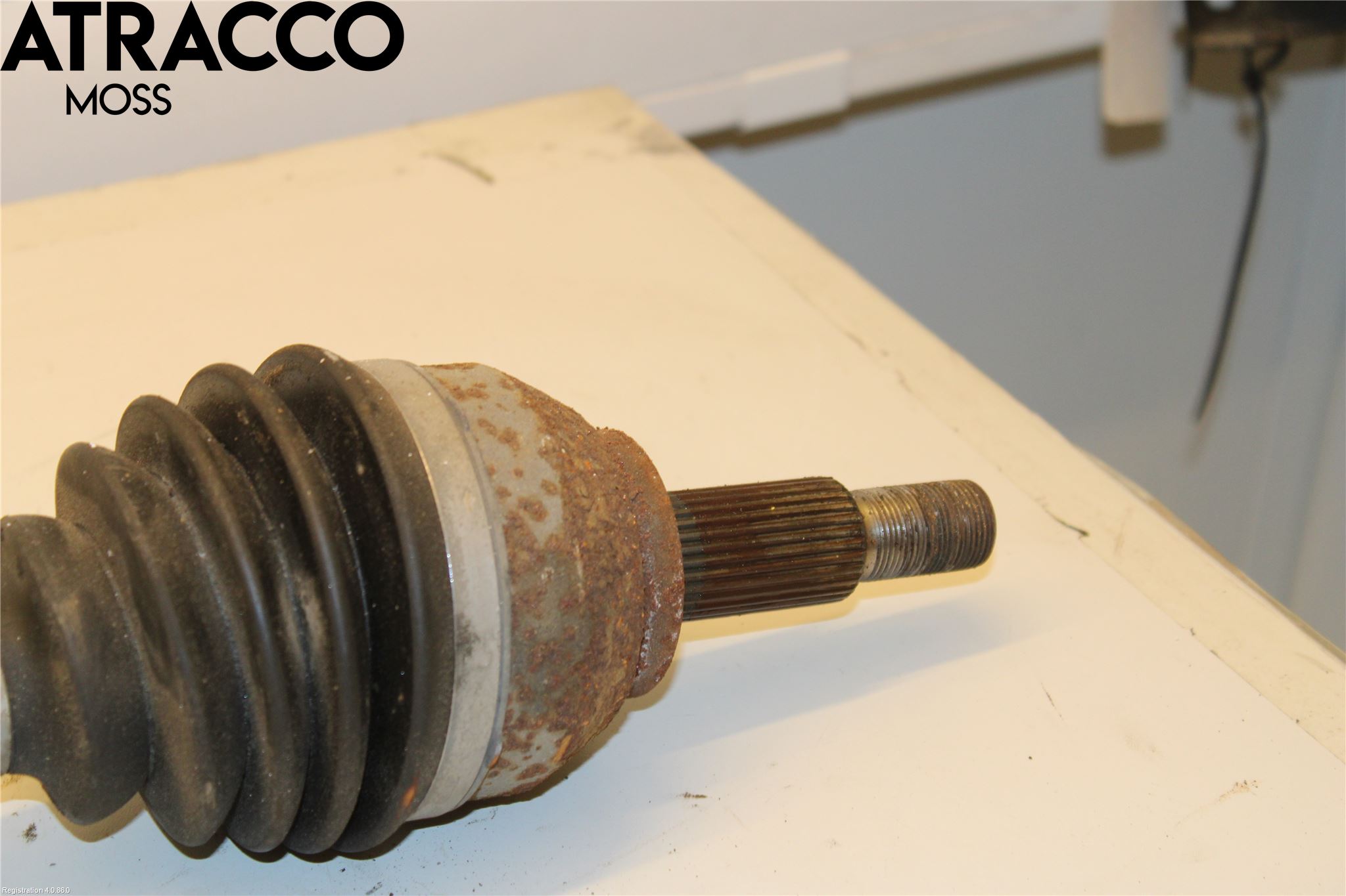 Renault TRAFIC/E-TECH 15- Drivaksel Foran Kompl Venstre