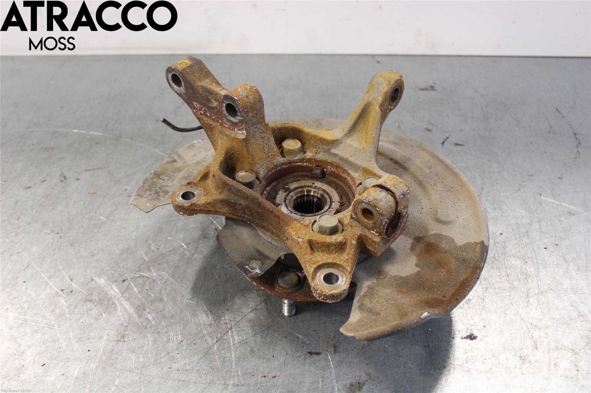 Mitsubishi OUTLANDER 13-21 Spindel Hf