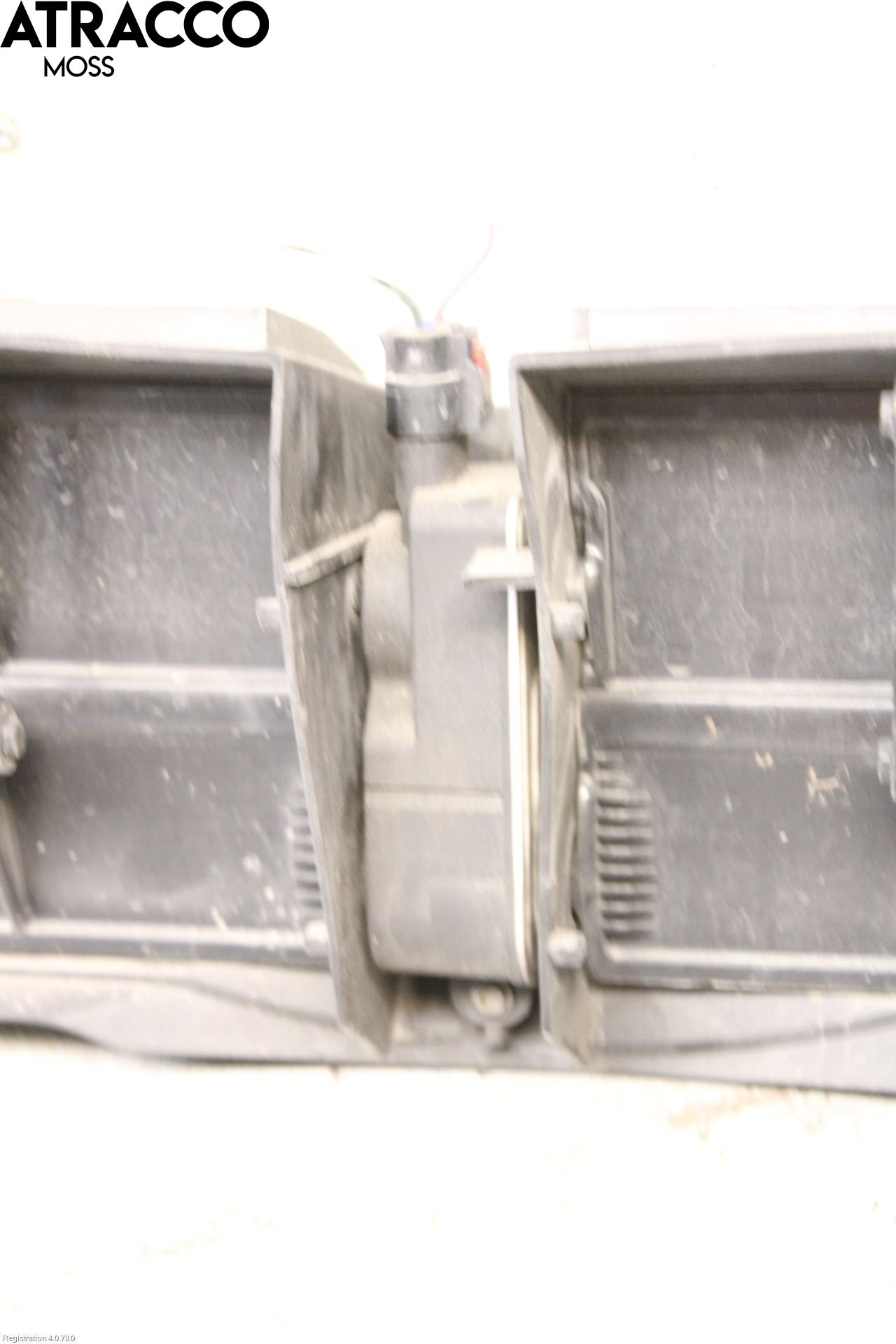 Tesla MODEL X 16- Luftstyring Front