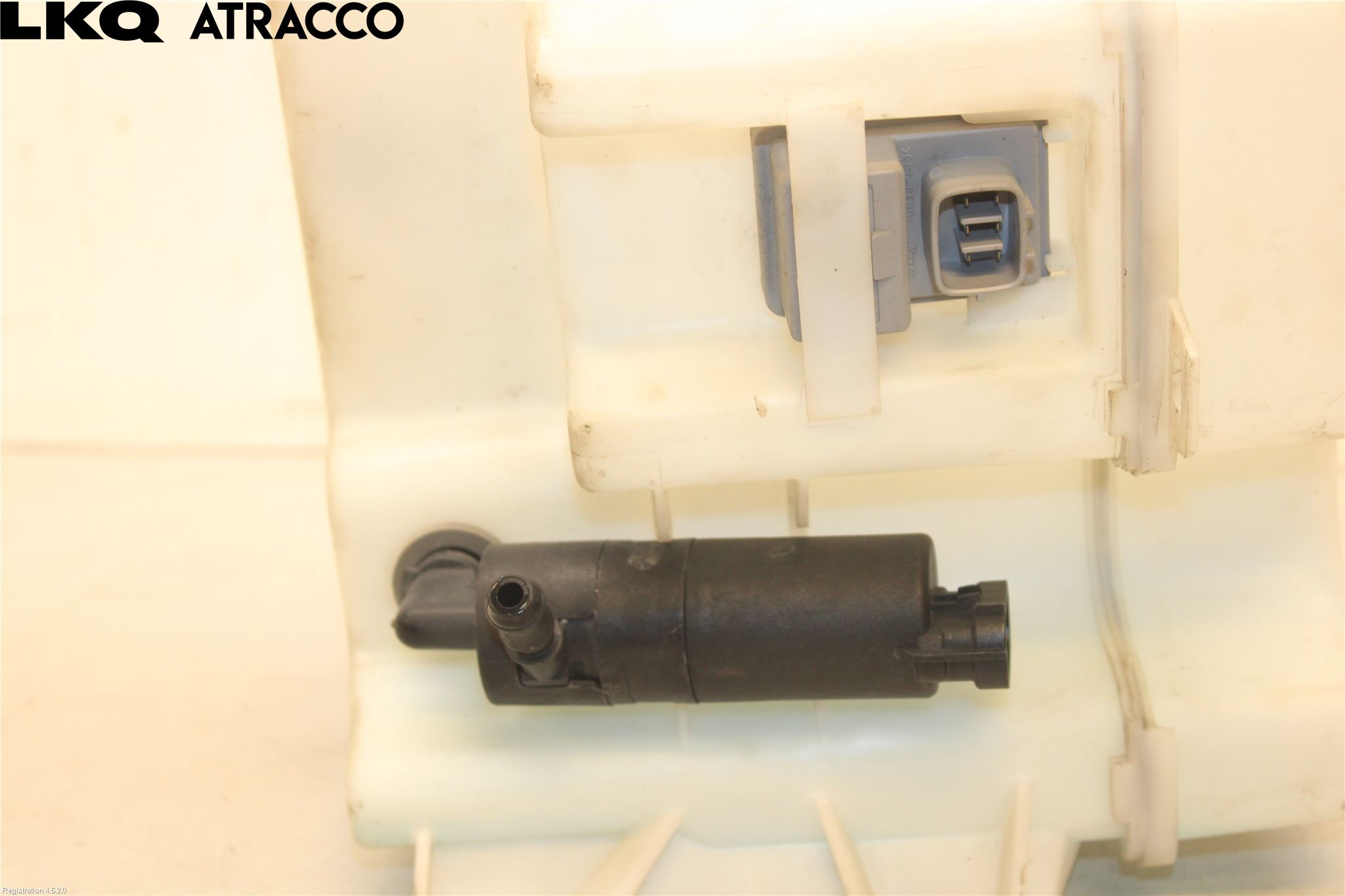 Toyota AVENSIS 09-15 Spylerbeholder Frontrute-Lykte