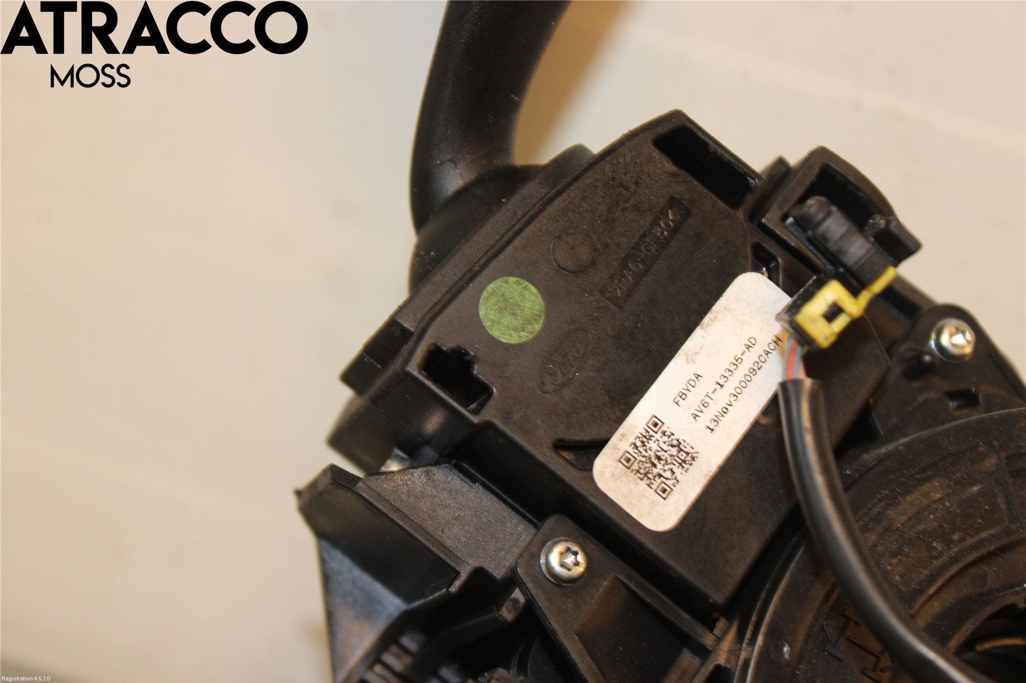 Ford FOCUS 11-14 Bryter Ratt Kombi H Og V