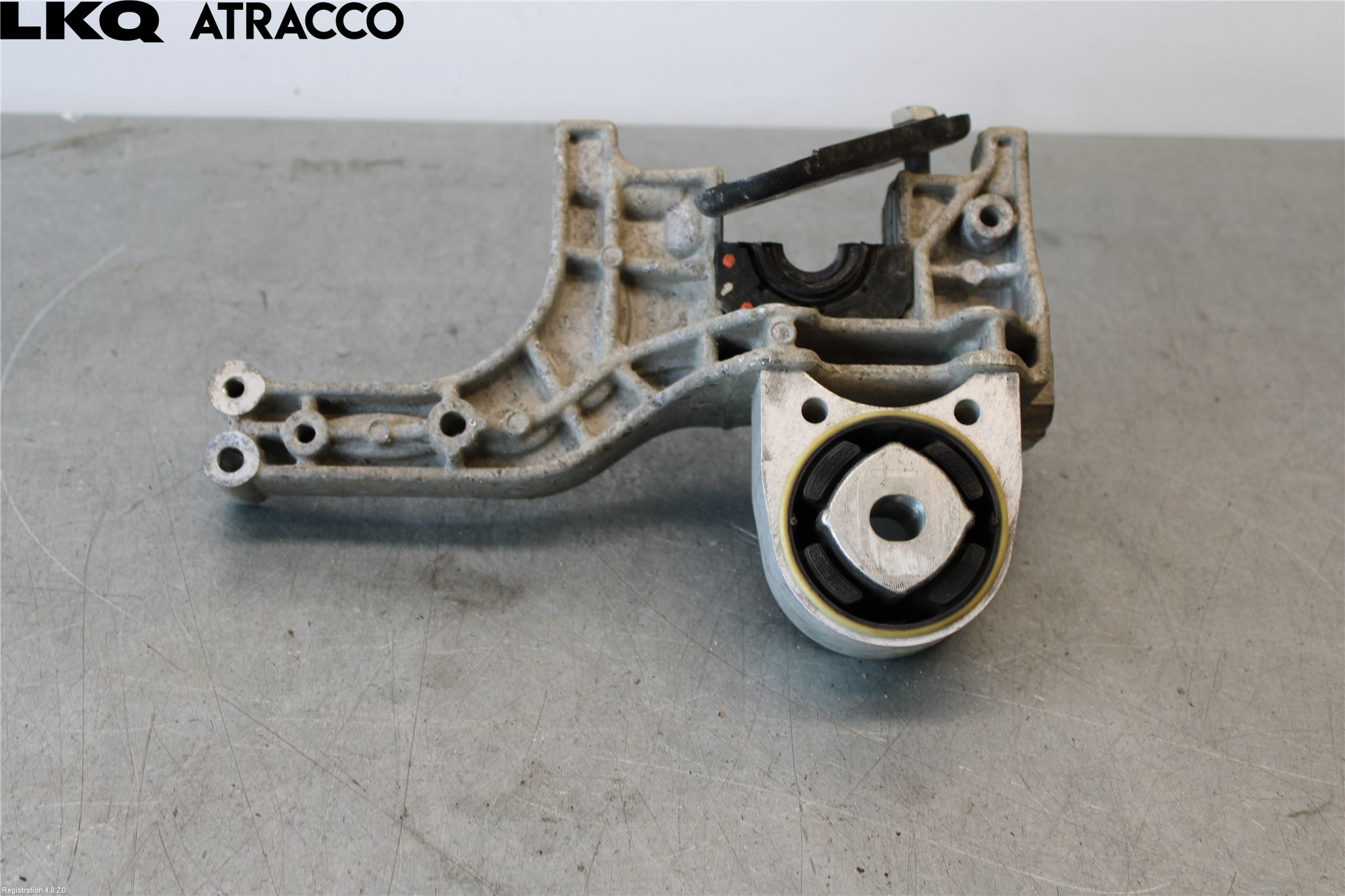 Porsche TAYCAN 20- Stablisatorstag Feste