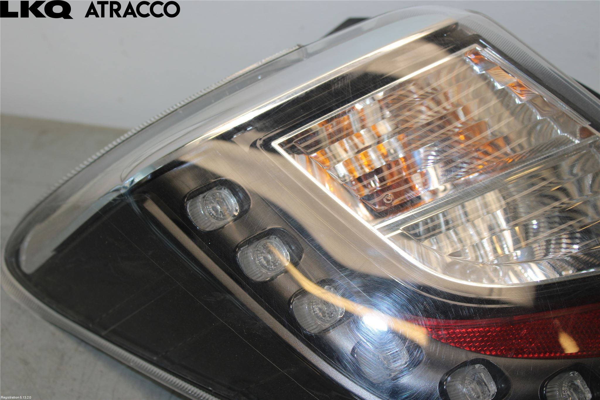 Toyota YARIS XP130 12-14 Baklykt Venstre