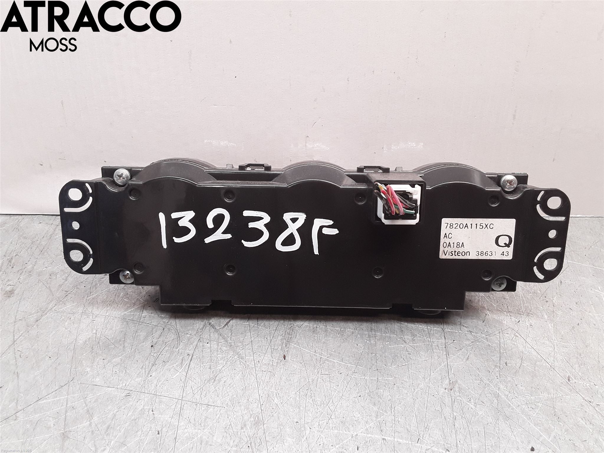 Mitsubishi OUTLANDER 07-12 Varmeapparat Panel(Regulering)