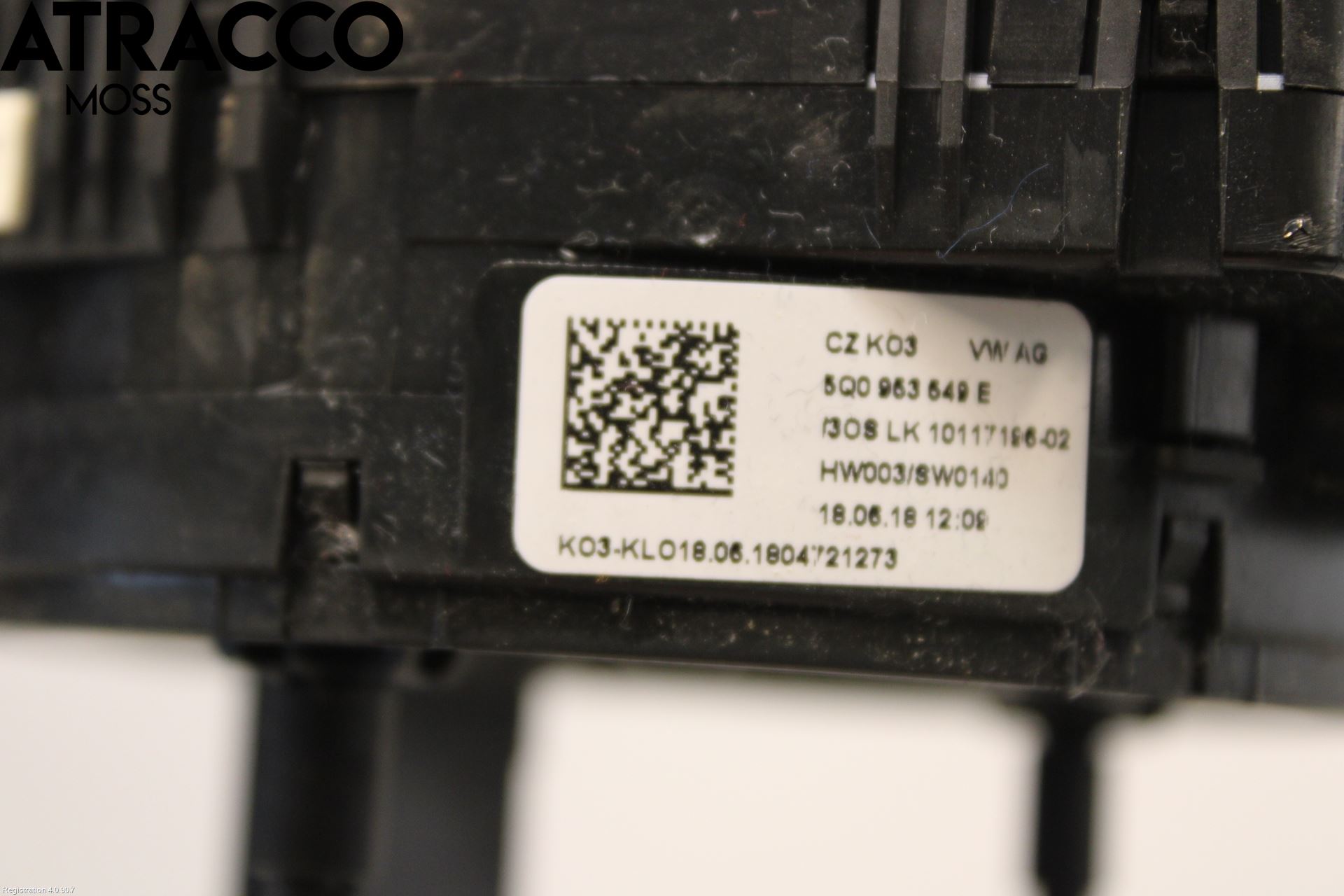 Volkswagen VW GOLF / E-GOLF VII 13-20 Bryter Ratt Kombi H Og V