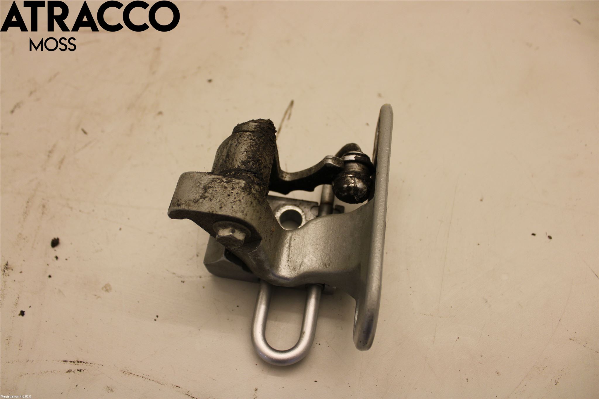 Volkswagen VW PASSAT 05-11 Dørhengsel