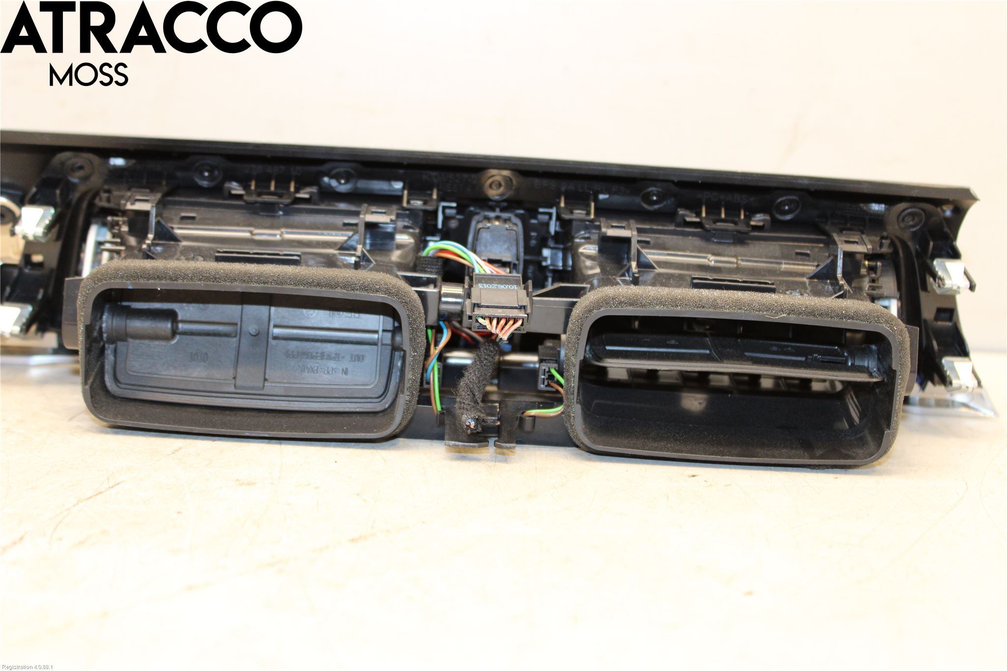 BMW 3 GT F34 13-19 Dashbord Kanal - Dyse