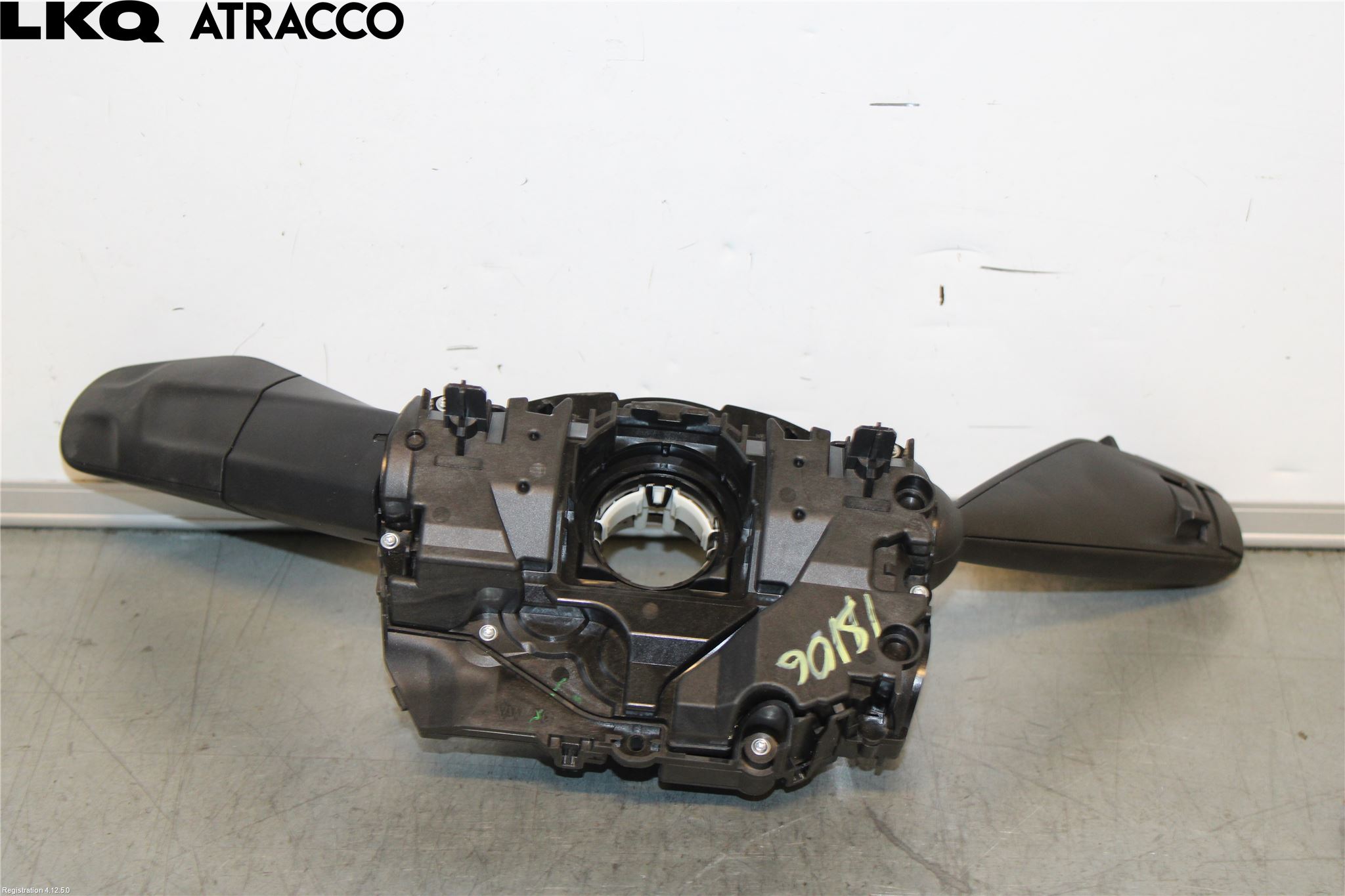 Volkswagen VW ID BUZZ/CARGO 22- Bryter Ratt Kombi H Og V