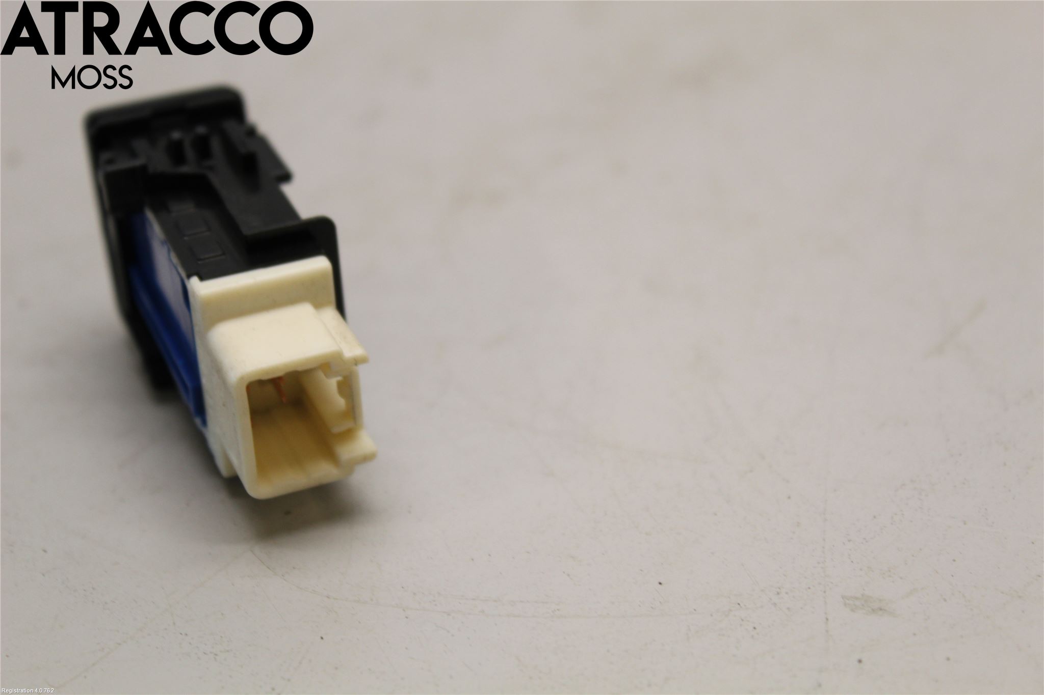 Toyota PRIUS (ZVW50) 16-21 Bryter Varmesete