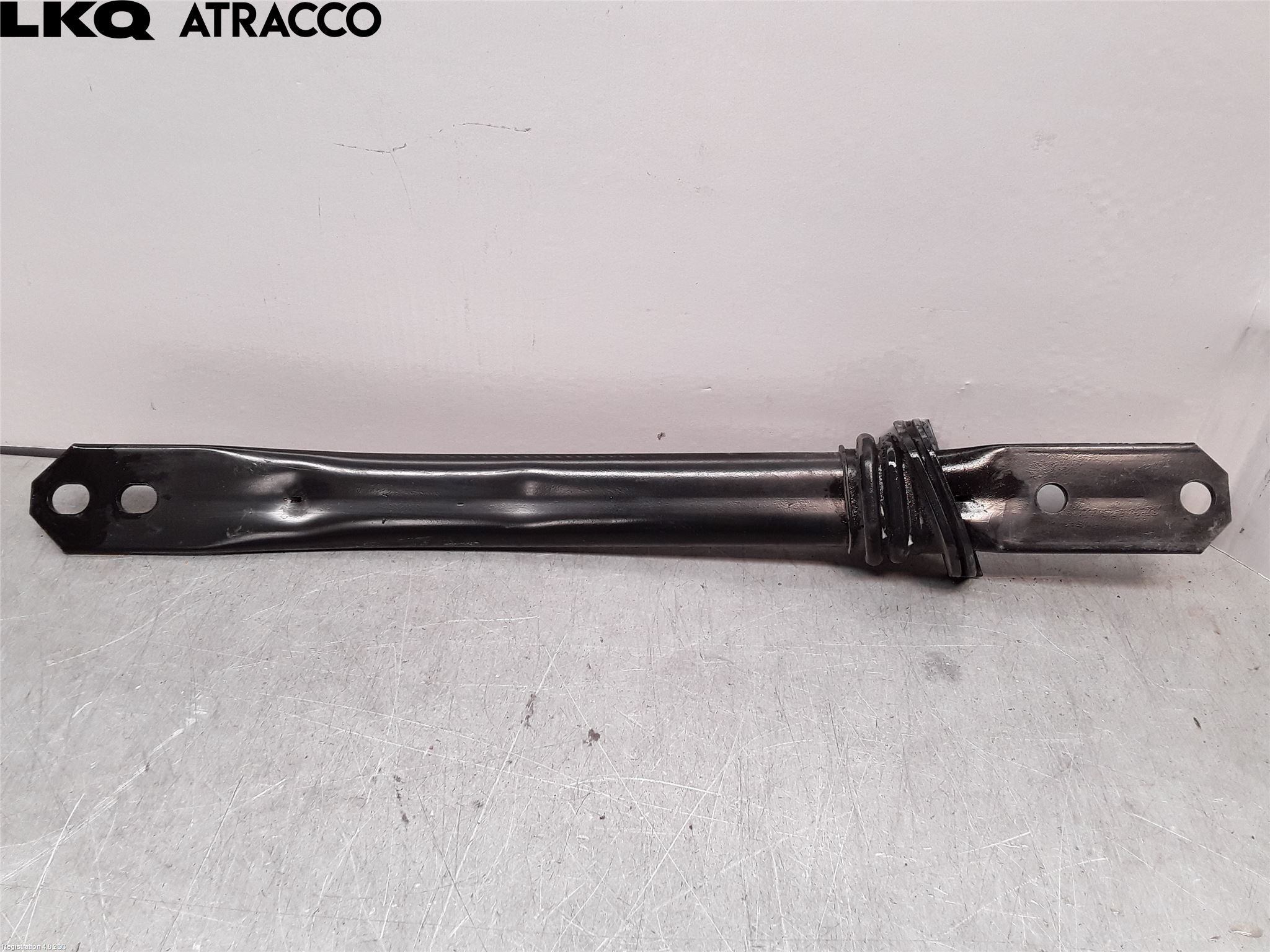 Jaguar F-PACE Fjærbeinstag