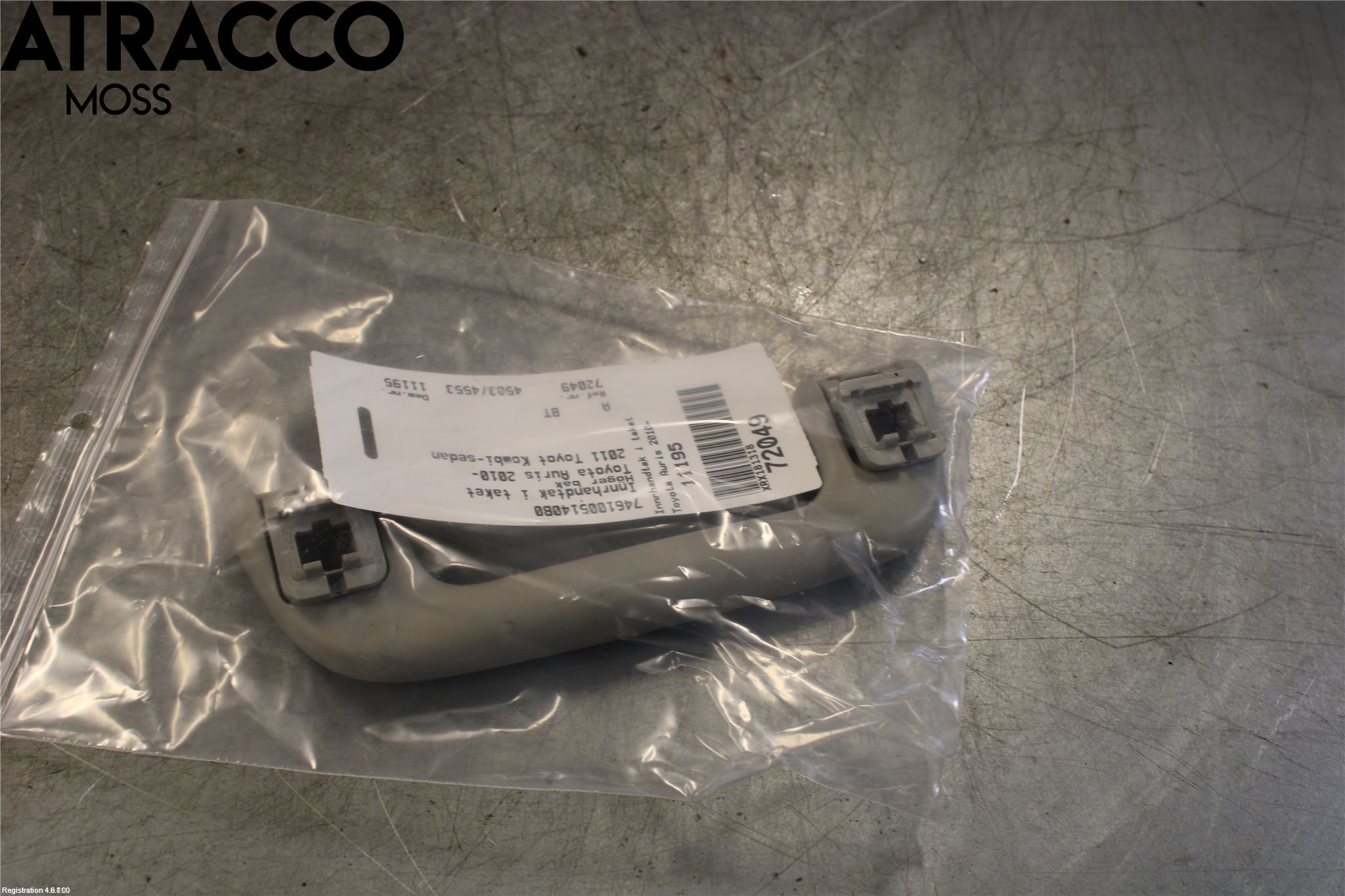 Toyota AURIS 10-12 Innrhandtak I Taket